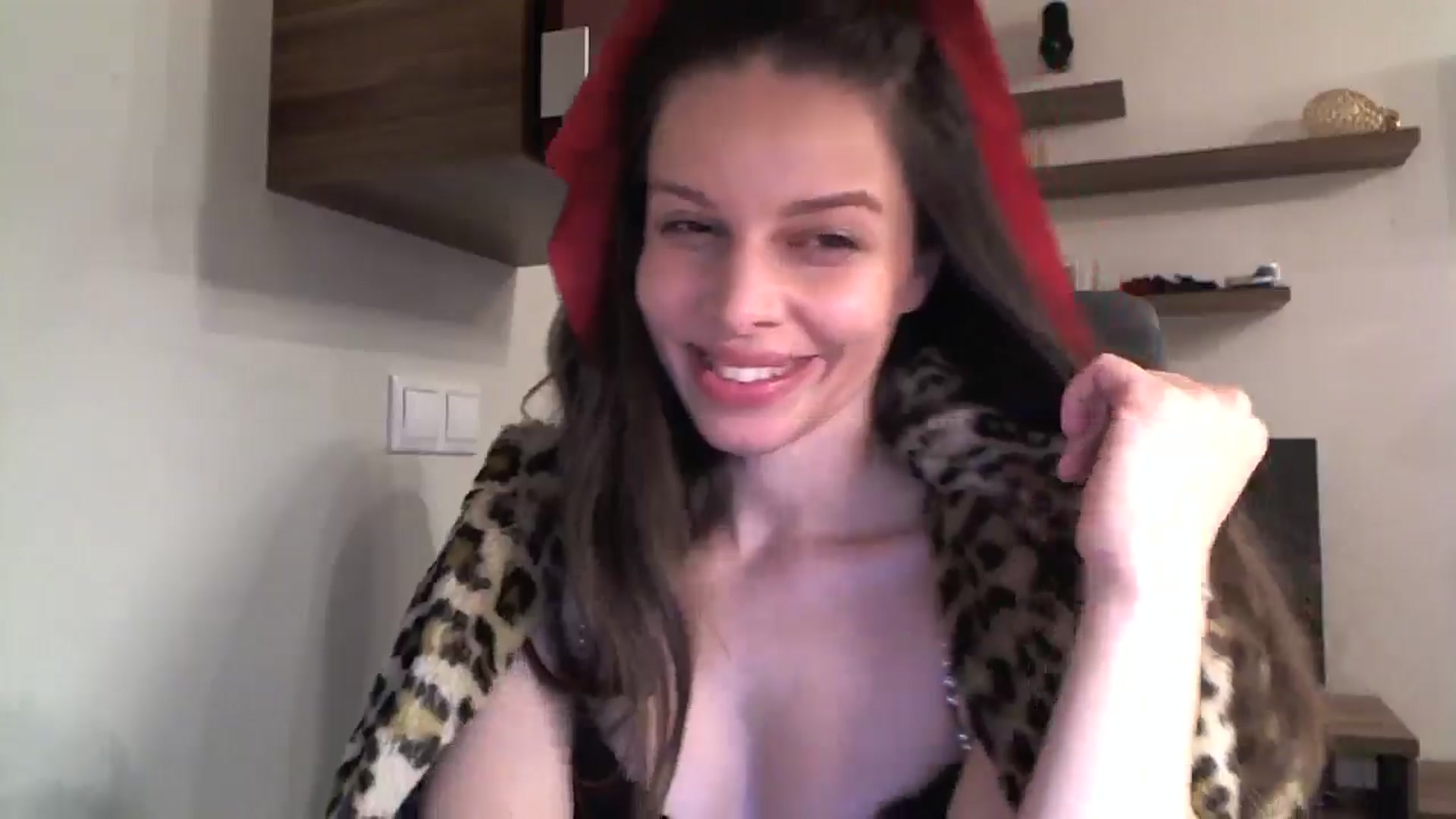 Gallery image thumbnail from Heaven_hot's myfreecams stream on, 11/03/2024, 15:51 image 8 of 20