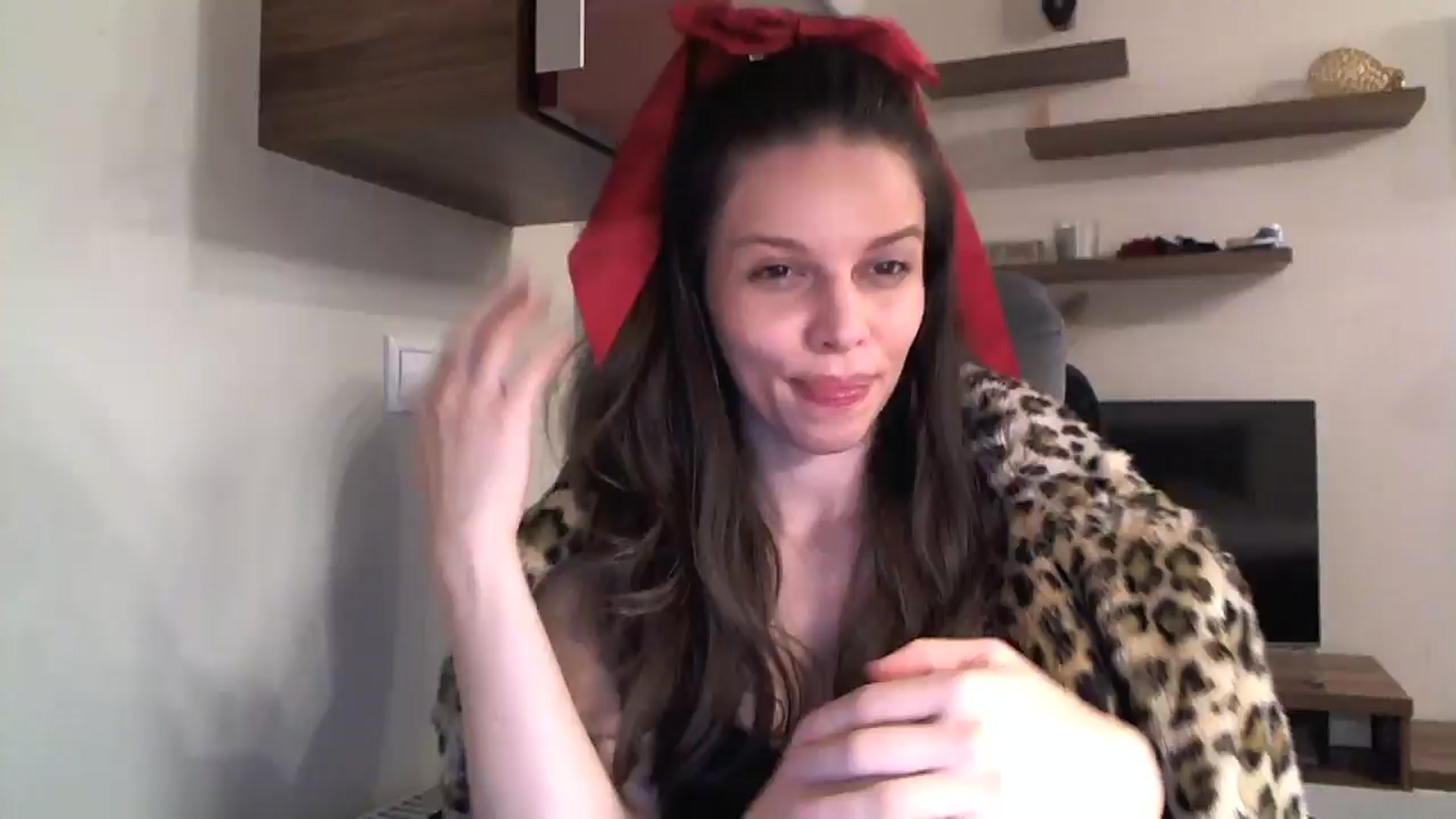 Gallery image thumbnail from Heaven_hot's myfreecams stream on, 11/03/2024, 15:51 image 9 of 20