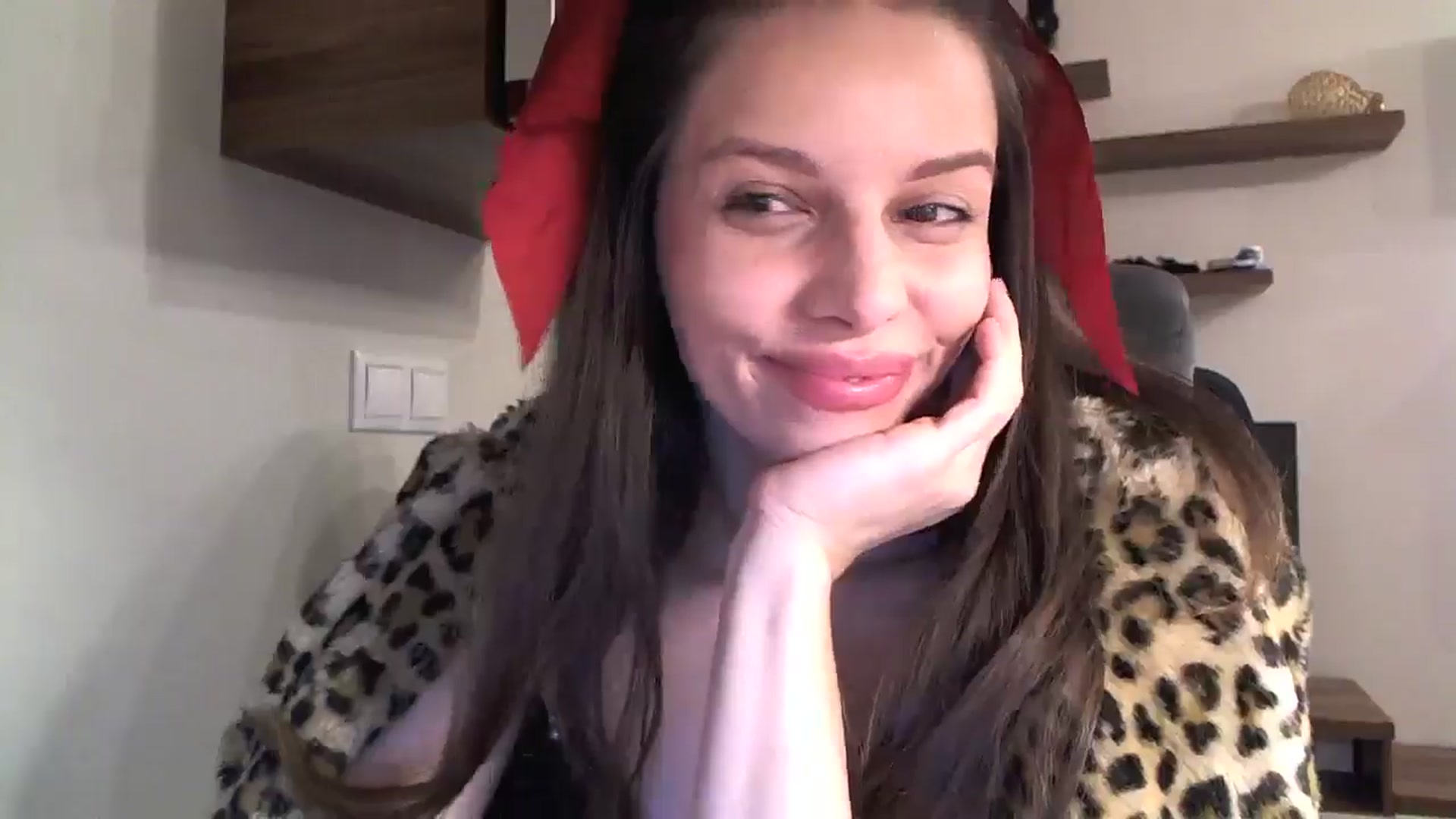 Gallery image thumbnail from Heaven_hot's myfreecams stream on, 11/03/2024, 15:51 image 3 of 20