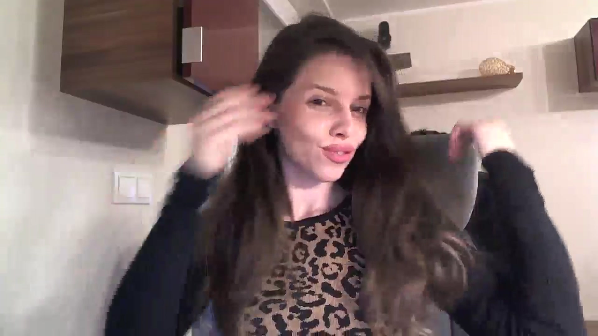 Gallery image thumbnail from Heaven_hot's myfreecams stream on, 11/07/2024, 15:34 image 10 of 20