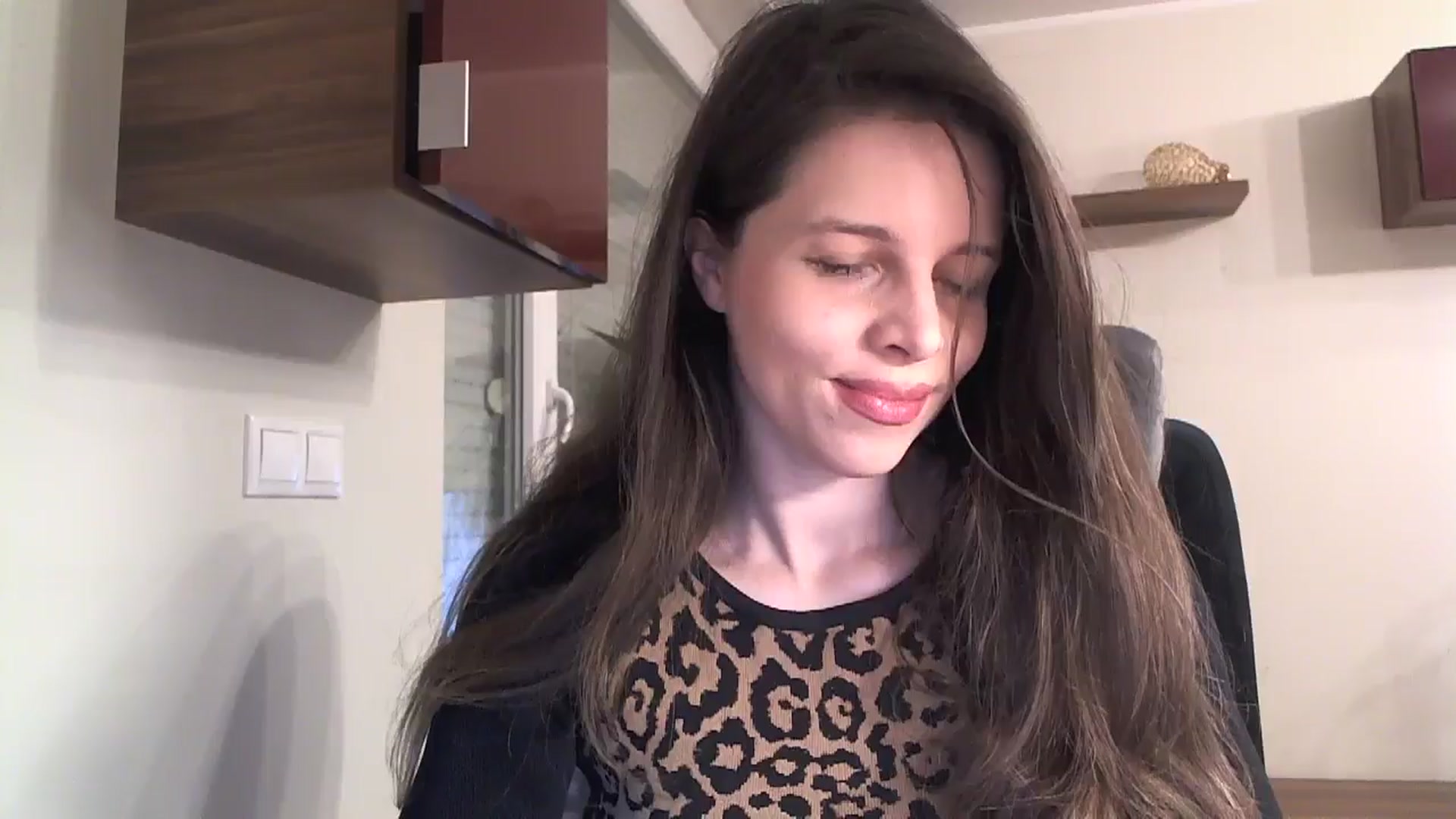 Gallery image thumbnail from Heaven_hot's myfreecams stream on, 11/07/2024, 15:34 image 7 of 20