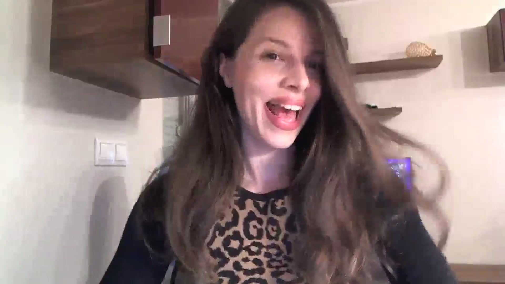 Gallery image thumbnail from Heaven_hot's myfreecams stream on, 11/07/2024, 15:34 image 15 of 20