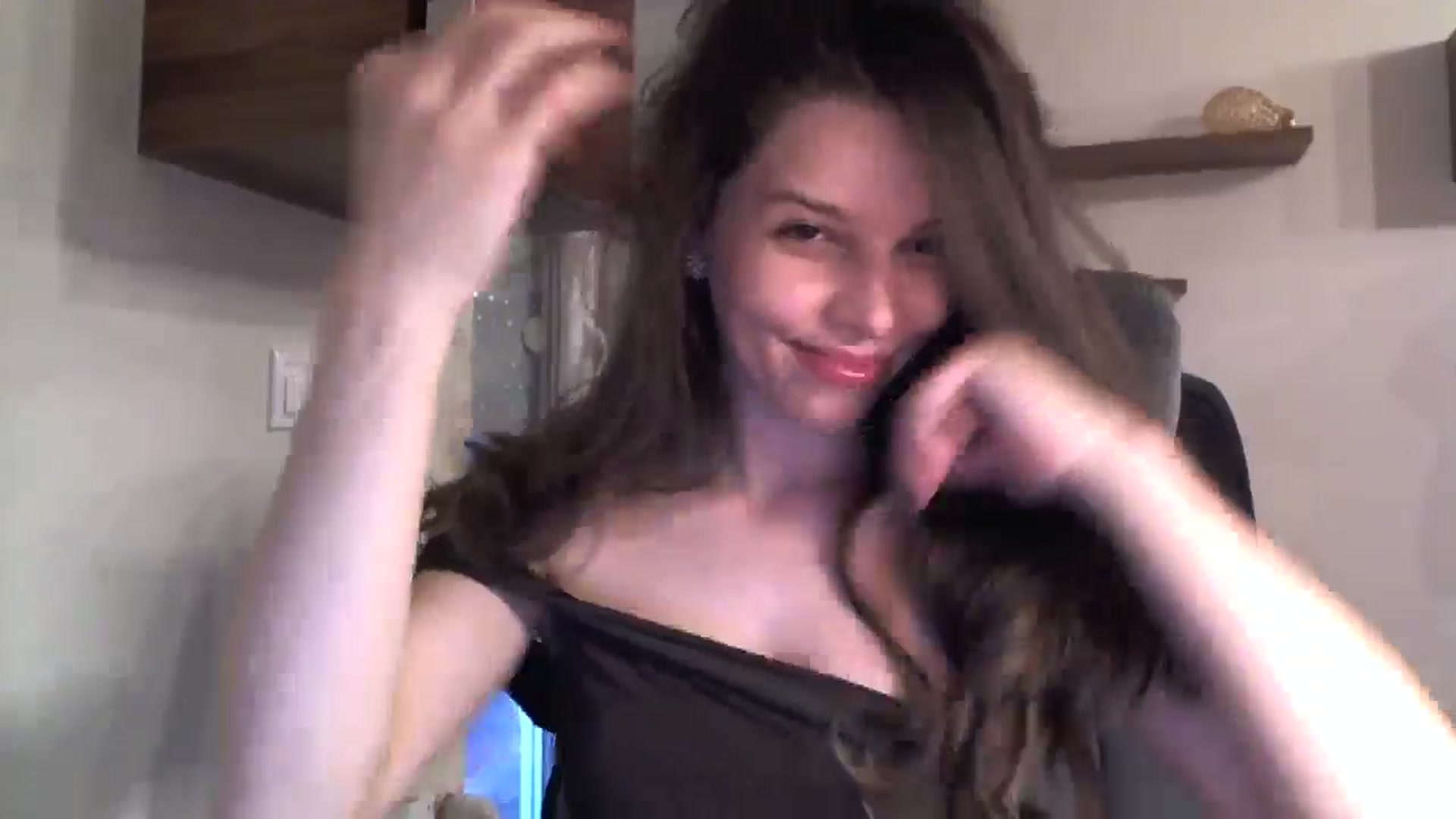 Gallery image thumbnail from Heaven_hot's myfreecams stream on, 11/09/2024, 15:39 image 8 of 20