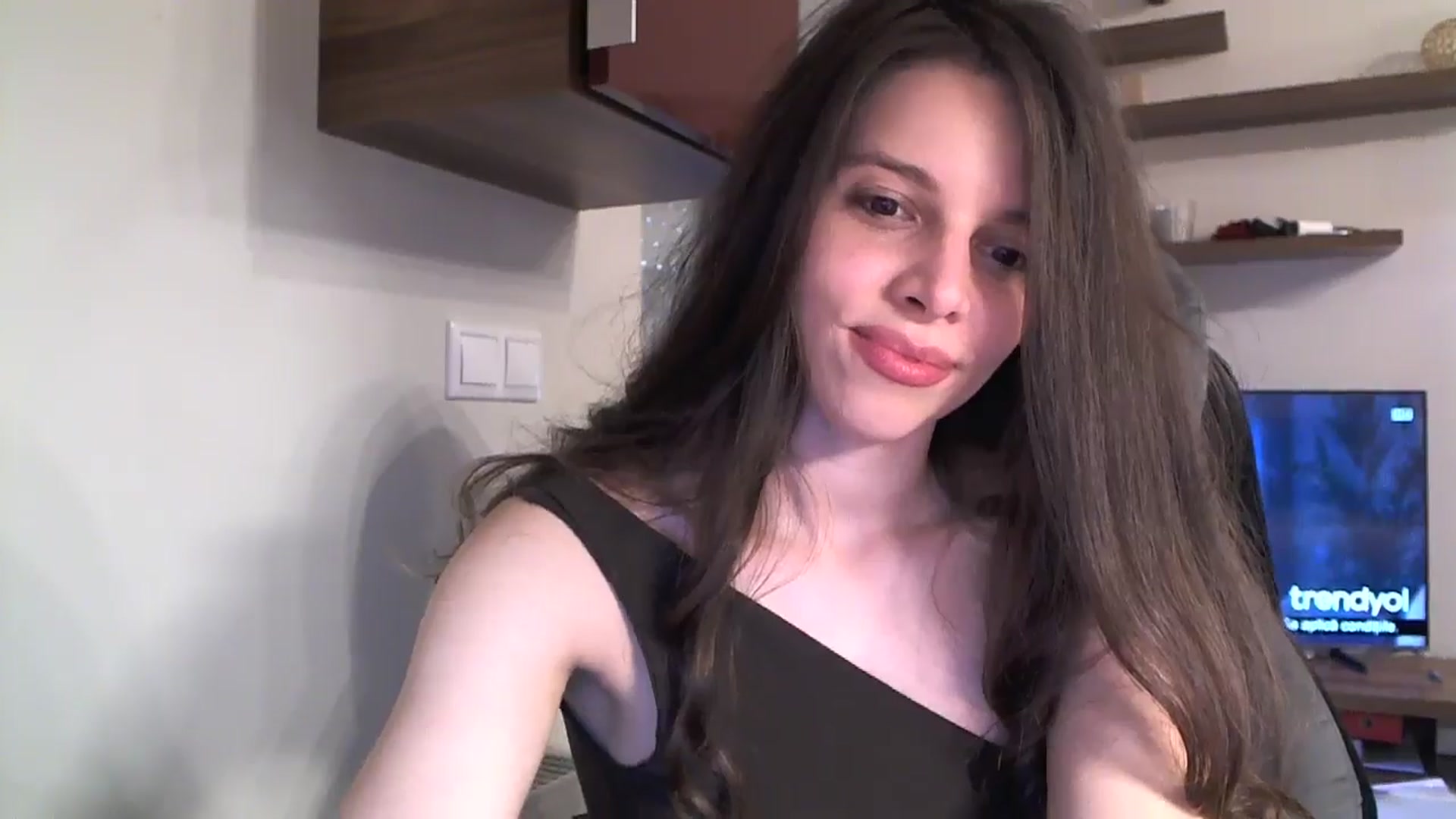 Gallery image thumbnail from Heaven_hot's myfreecams stream on, 11/09/2024, 15:39 image 5 of 20