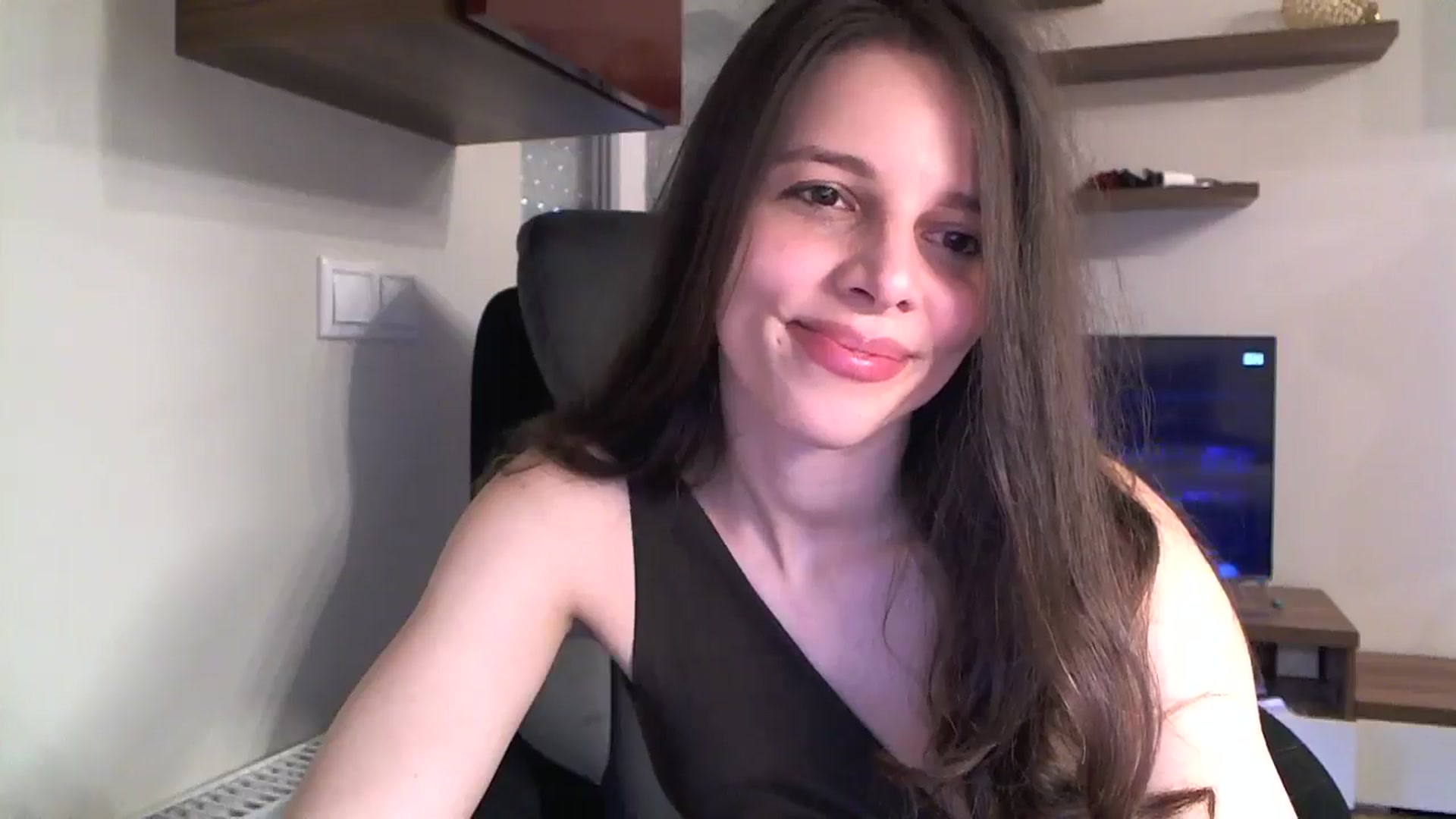 Gallery image thumbnail from Heaven_hot's myfreecams stream on, 11/09/2024, 15:39 image 6 of 20
