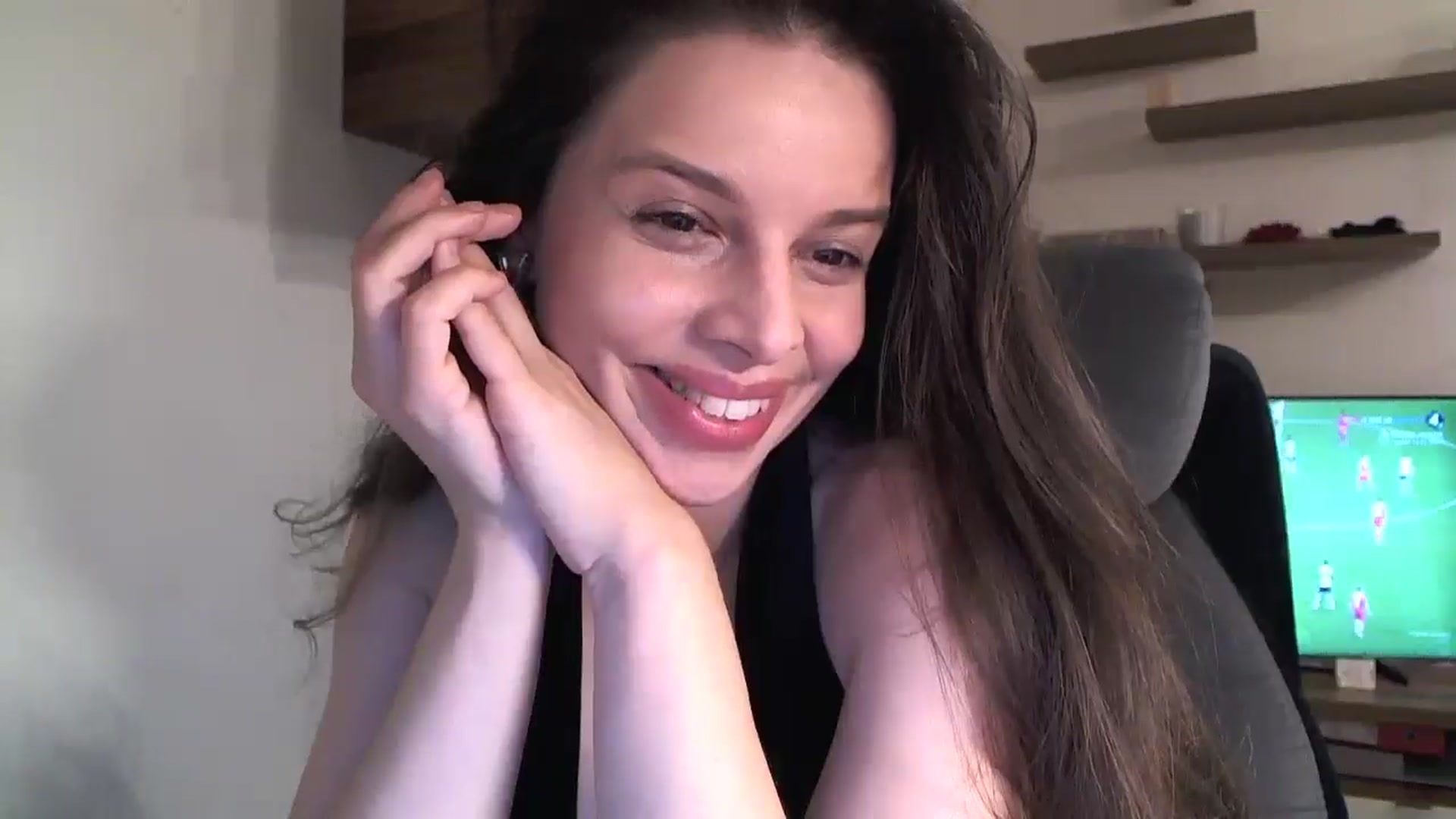 Gallery image thumbnail from Heaven_hot's myfreecams stream on, 11/10/2024, 16:25 image 12 of 20