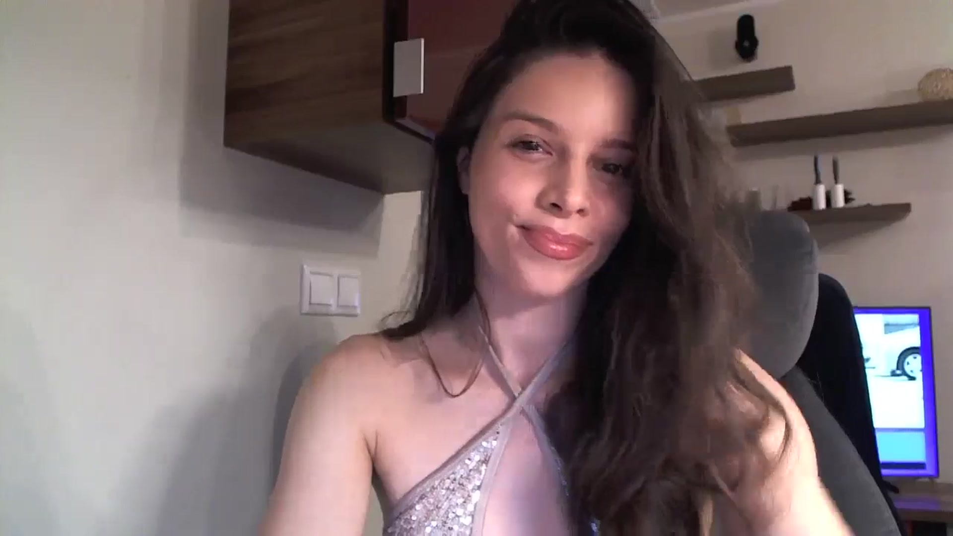 Gallery image thumbnail from Heaven_hot's myfreecams stream on, 11/14/2024, 15:49 image 15 of 20