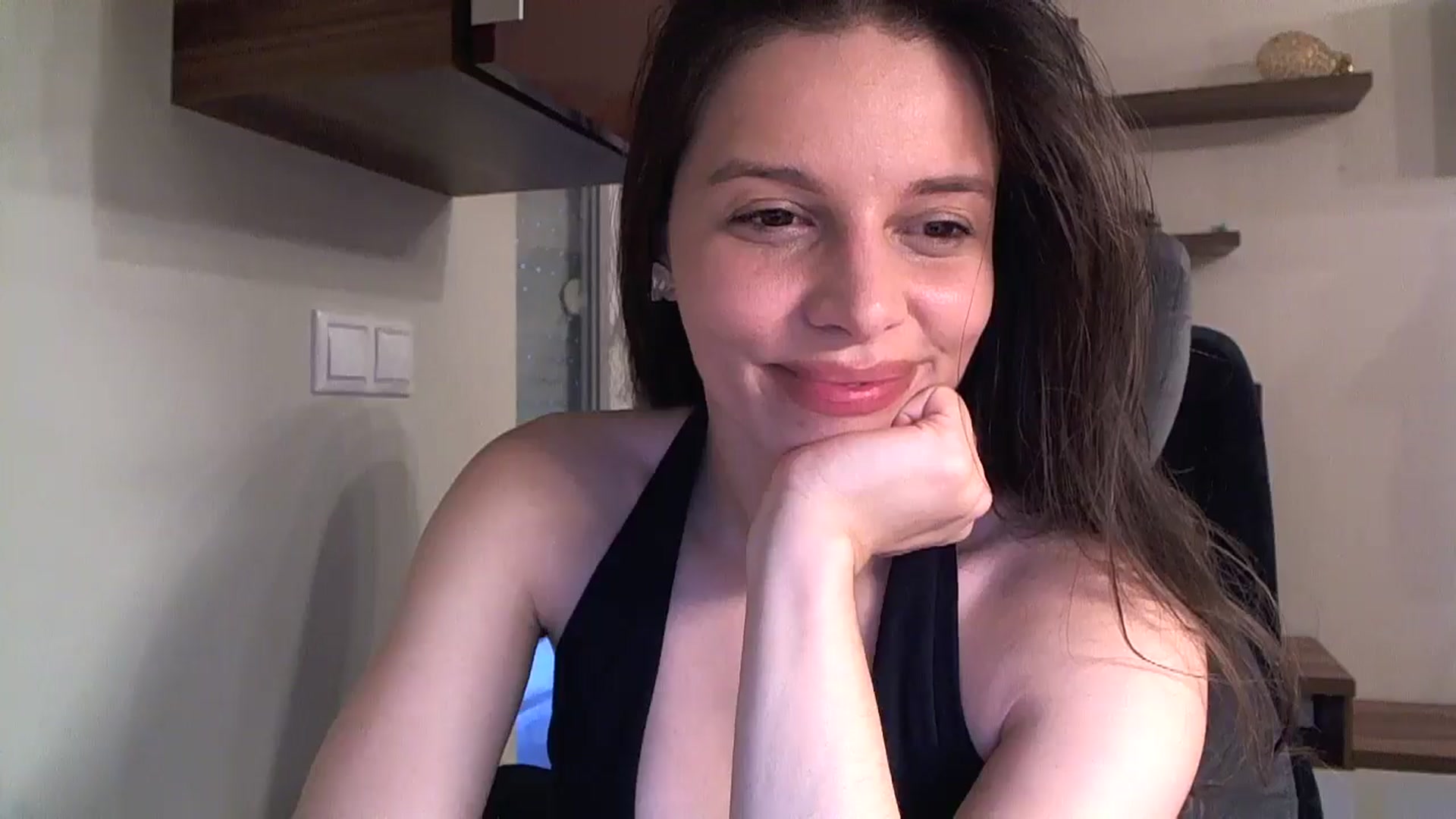 Gallery image thumbnail from Heaven_hot's myfreecams stream on, 11/17/2024, 16:09 image 7 of 20