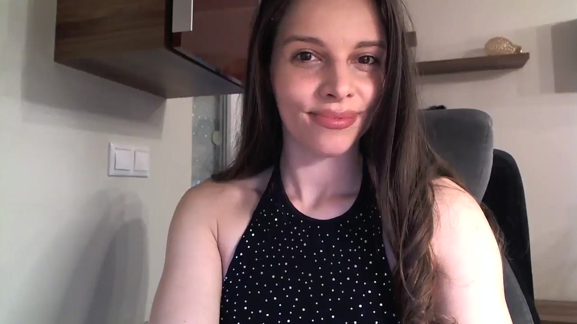 Gallery image thumbnail from Heaven_hot's myfreecams stream on, 11/18/2024, 14:56 image 12 of 20