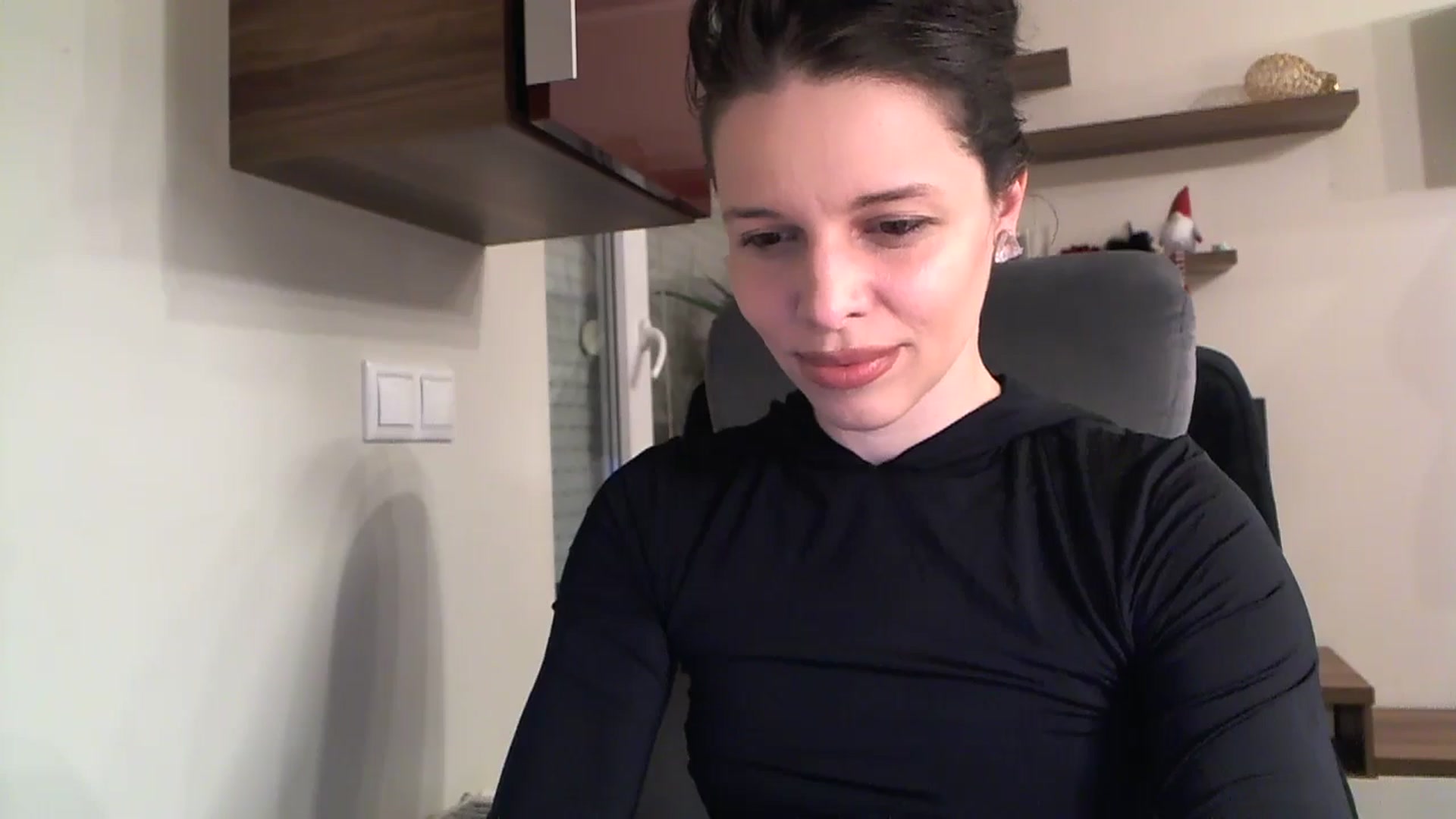Gallery image thumbnail from Heaven_hot's myfreecams stream on, 11/22/2024, 14:44 image 15 of 20