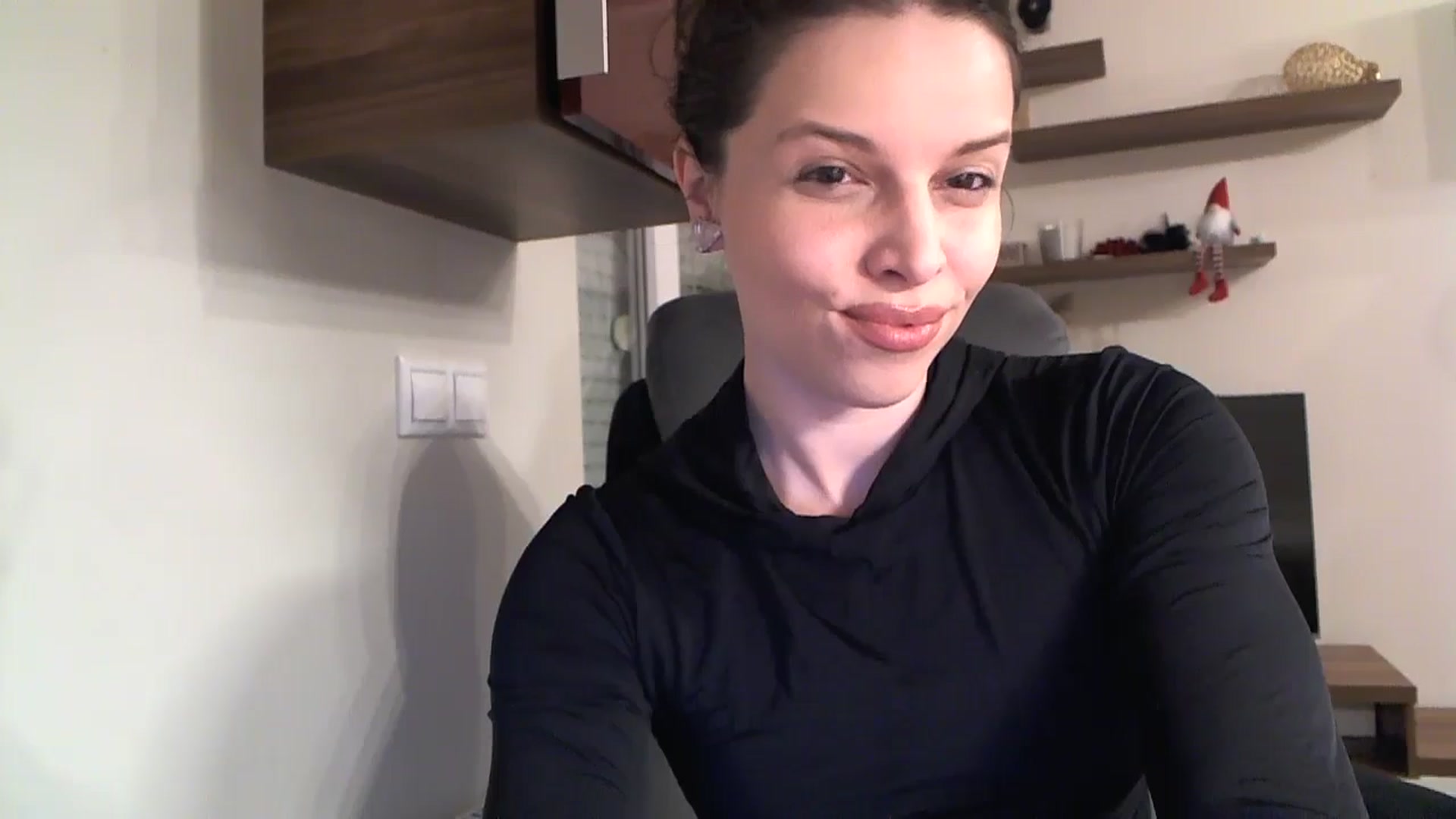 Gallery image thumbnail from Heaven_hot's myfreecams stream on, 11/22/2024, 14:44 image 12 of 20