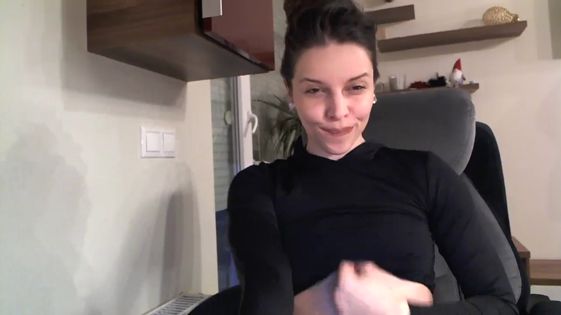 Gallery image thumbnail from Heaven_hot's myfreecams stream on, 11/22/2024, 14:44 image 17 of 20