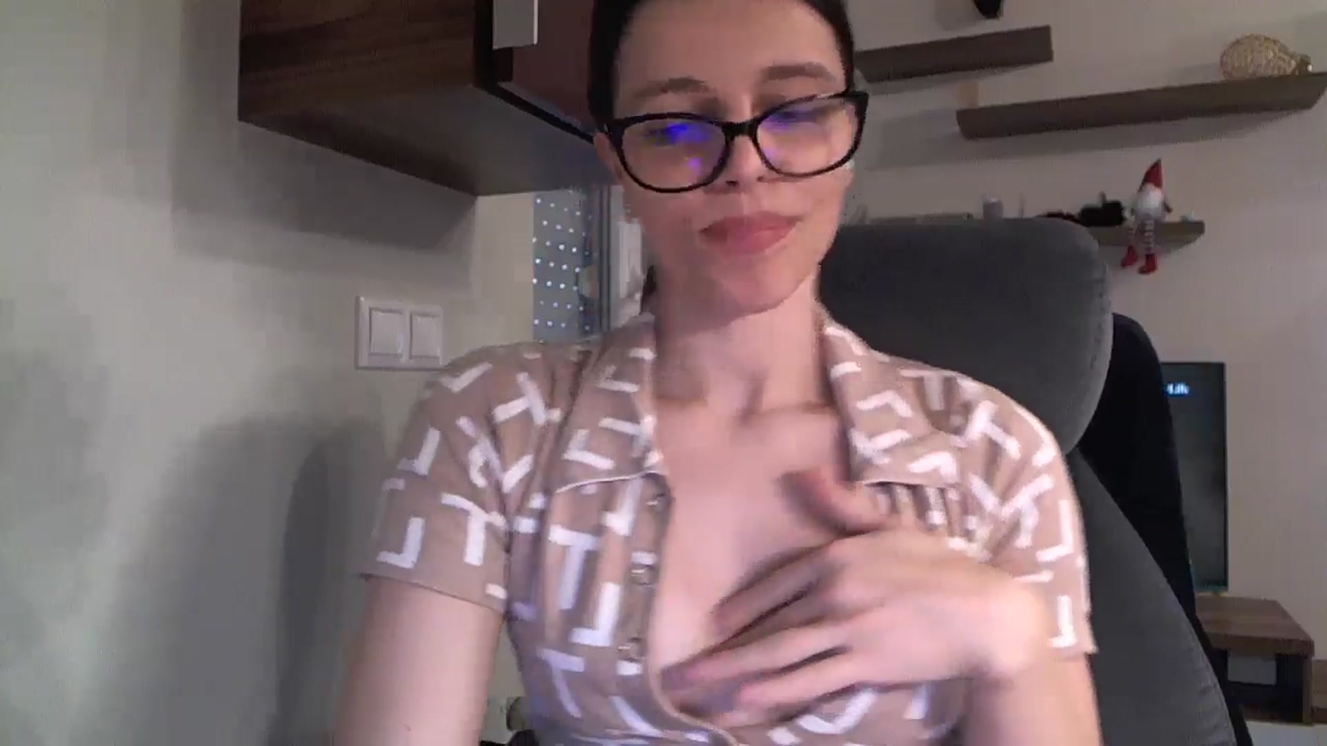 Gallery image thumbnail from Heaven_hot's myfreecams stream on, 11/23/2024, 12:00 image 9 of 20