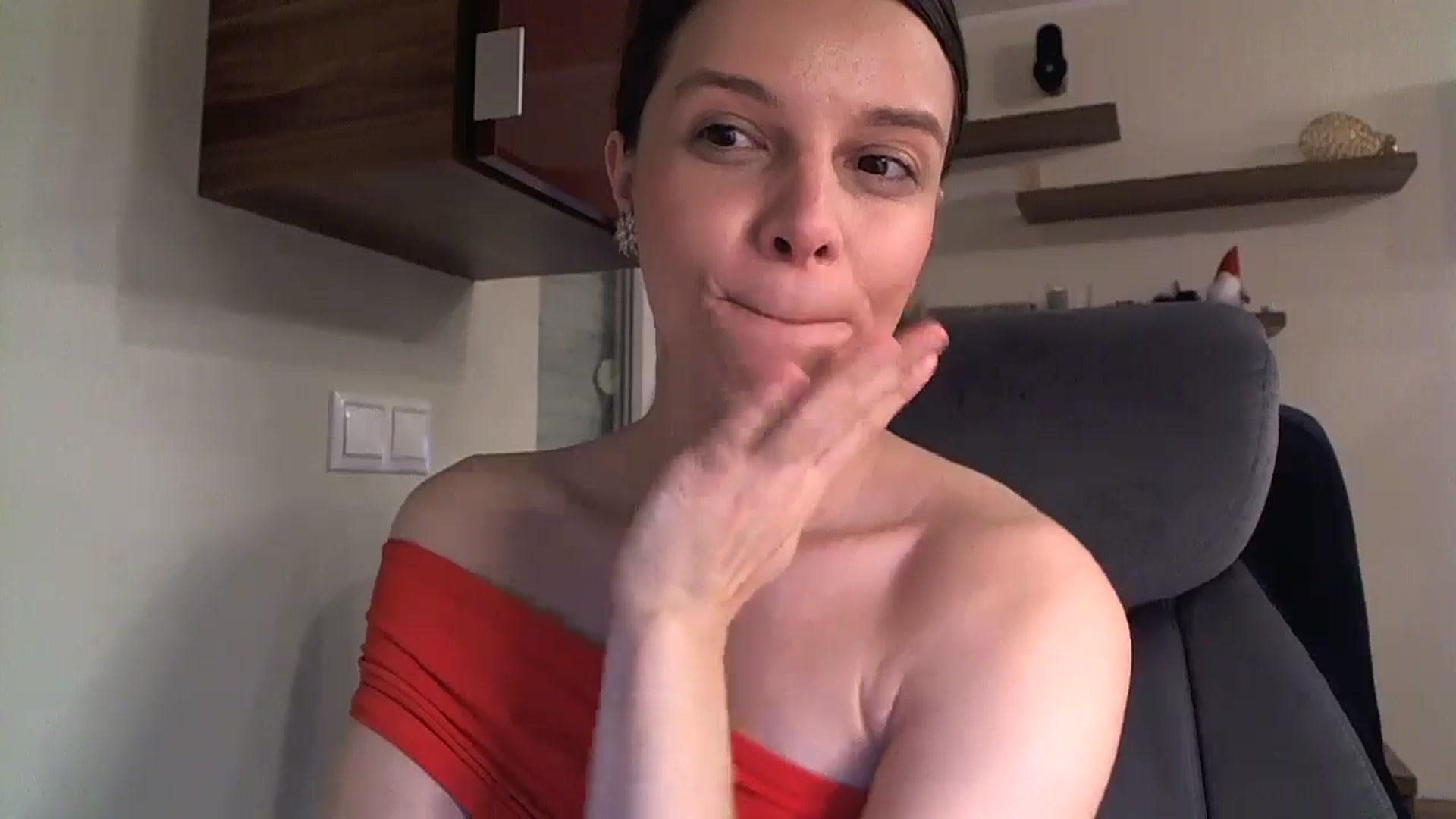 Gallery image thumbnail from Heaven_hot's myfreecams stream on, 11/23/2024, 14:26 image 16 of 20