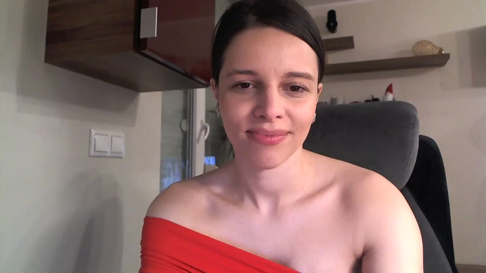 Gallery image thumbnail from Heaven_hot's myfreecams stream on, 11/23/2024, 14:26 image 14 of 20