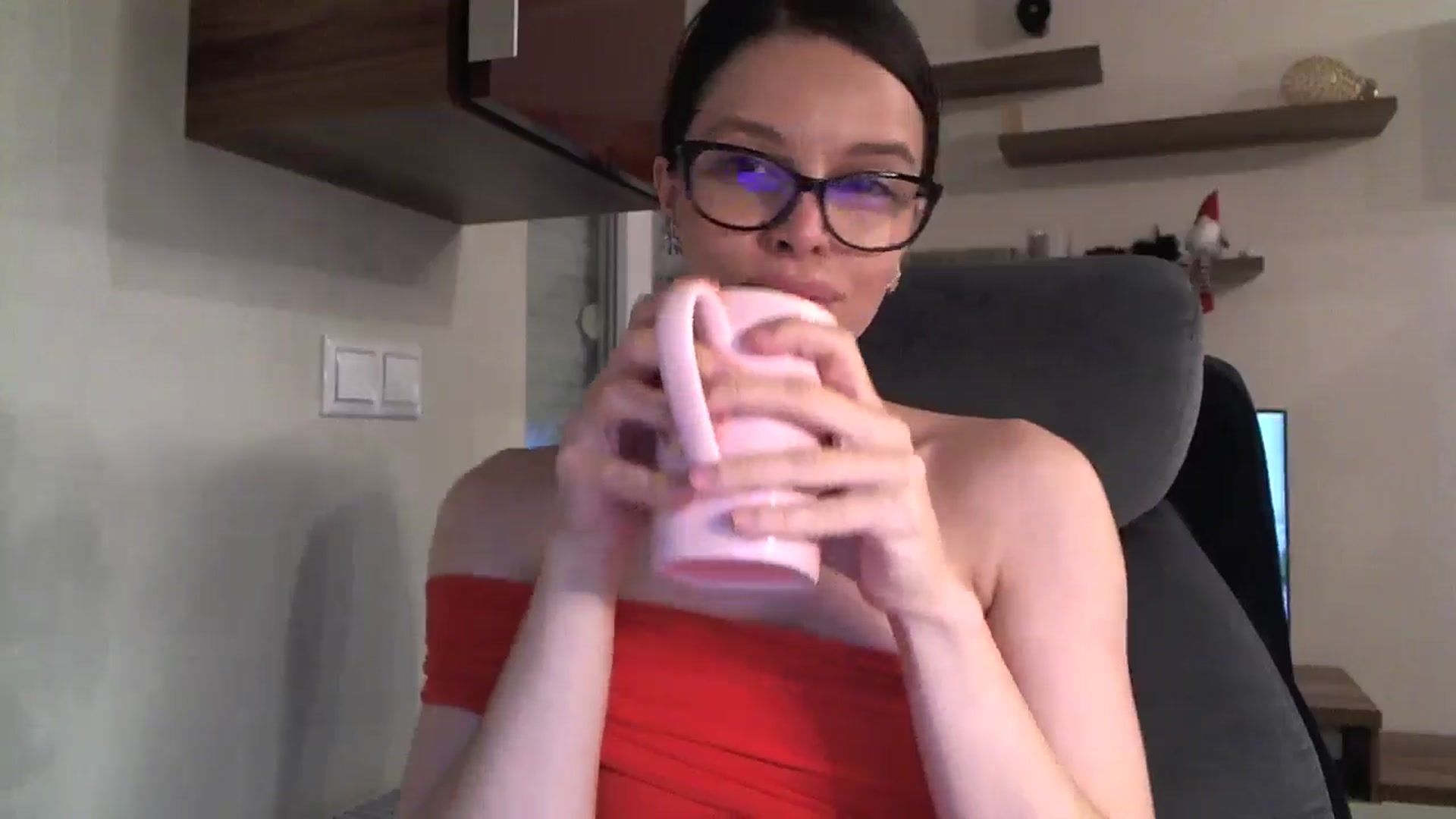 Gallery image thumbnail from Heaven_hot's myfreecams stream on, 11/23/2024, 15:19 image 2 of 20