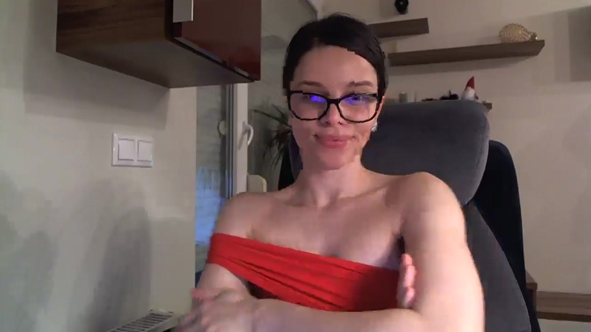 Gallery image thumbnail from Heaven_hot's myfreecams stream on, 11/23/2024, 15:19 image 7 of 20