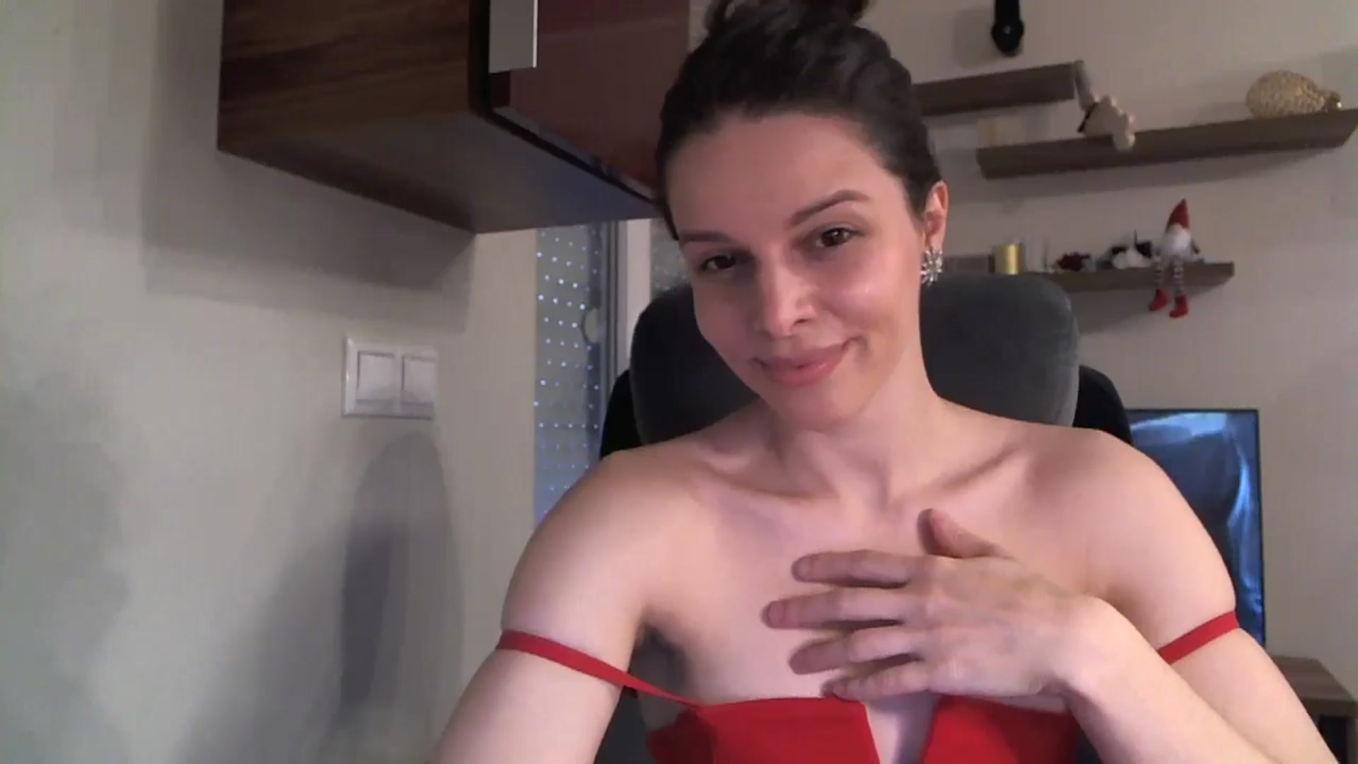 Gallery image thumbnail from Heaven_hot's myfreecams stream on, 11/24/2024, 13:25 image 19 of 20