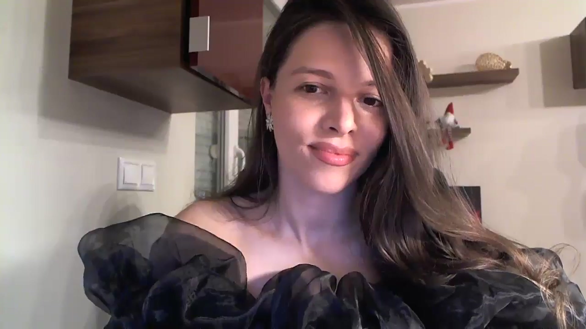 Gallery image thumbnail from Heaven_hot's myfreecams stream on, 11/25/2024, 15:37 image 7 of 20