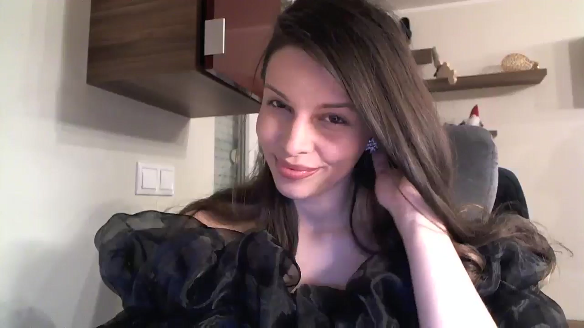 Gallery image thumbnail from Heaven_hot's myfreecams stream on, 11/25/2024, 15:37 image 15 of 20