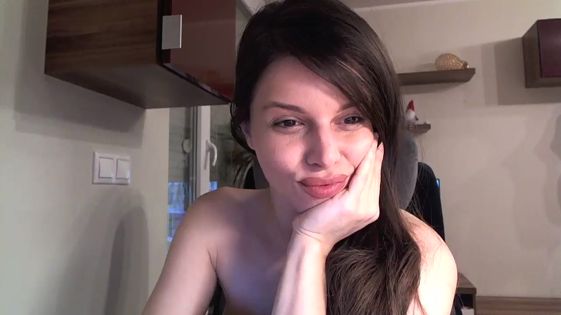 Gallery image thumbnail from Heaven_hot's myfreecams stream on, 12/01/2024, 16:38 image 15 of 20