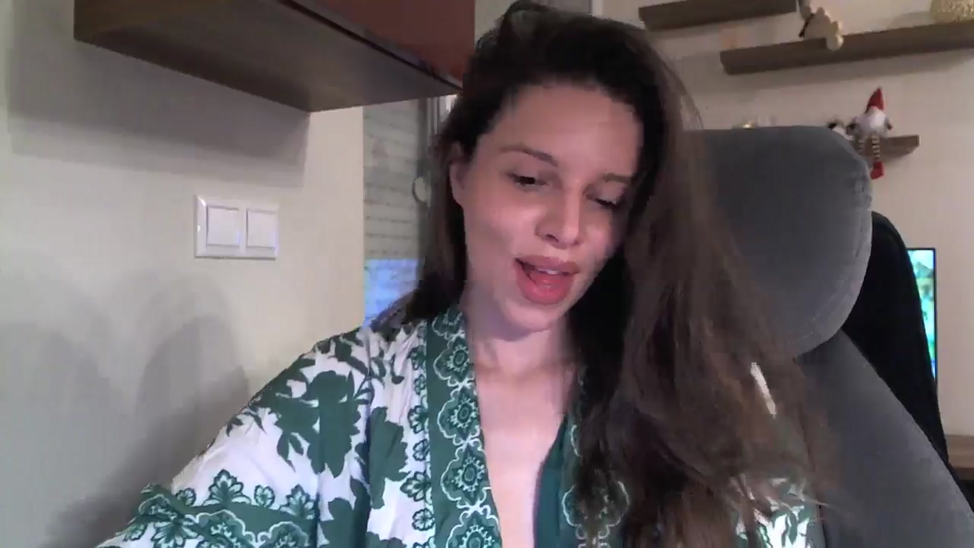Gallery image thumbnail from Heaven_hot's myfreecams stream on, 12/03/2024, 17:21 image 19 of 20