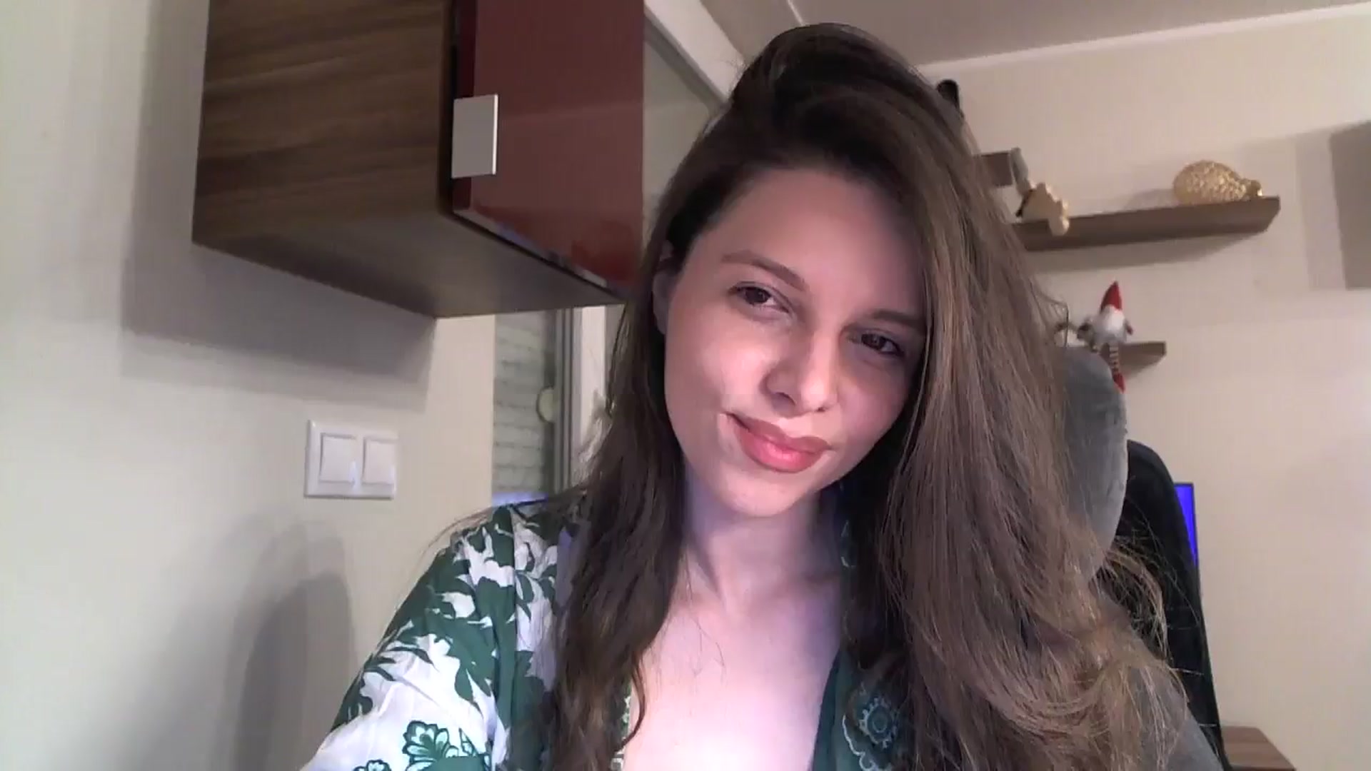 Gallery image thumbnail from Heaven_hot's myfreecams stream on, 12/03/2024, 17:21 image 10 of 20