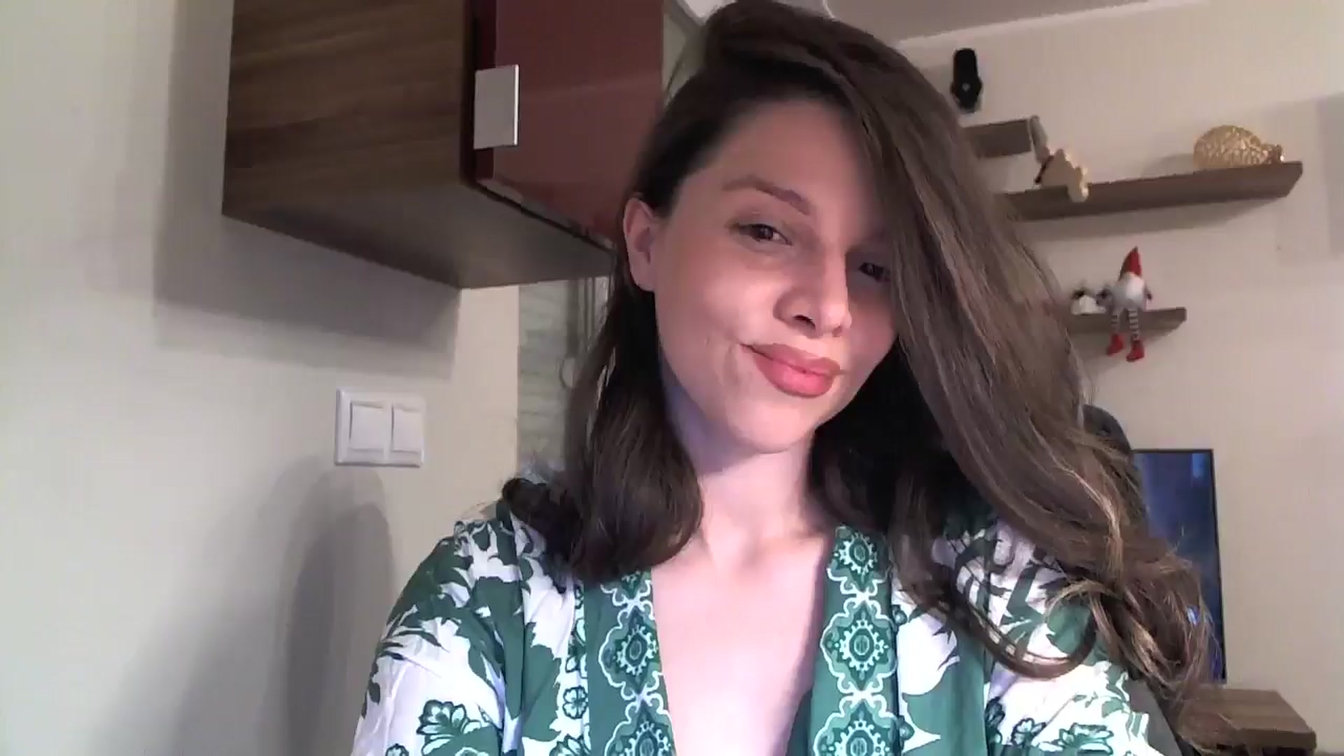 Gallery image thumbnail from Heaven_hot's myfreecams stream on, 12/03/2024, 17:21 image 5 of 20