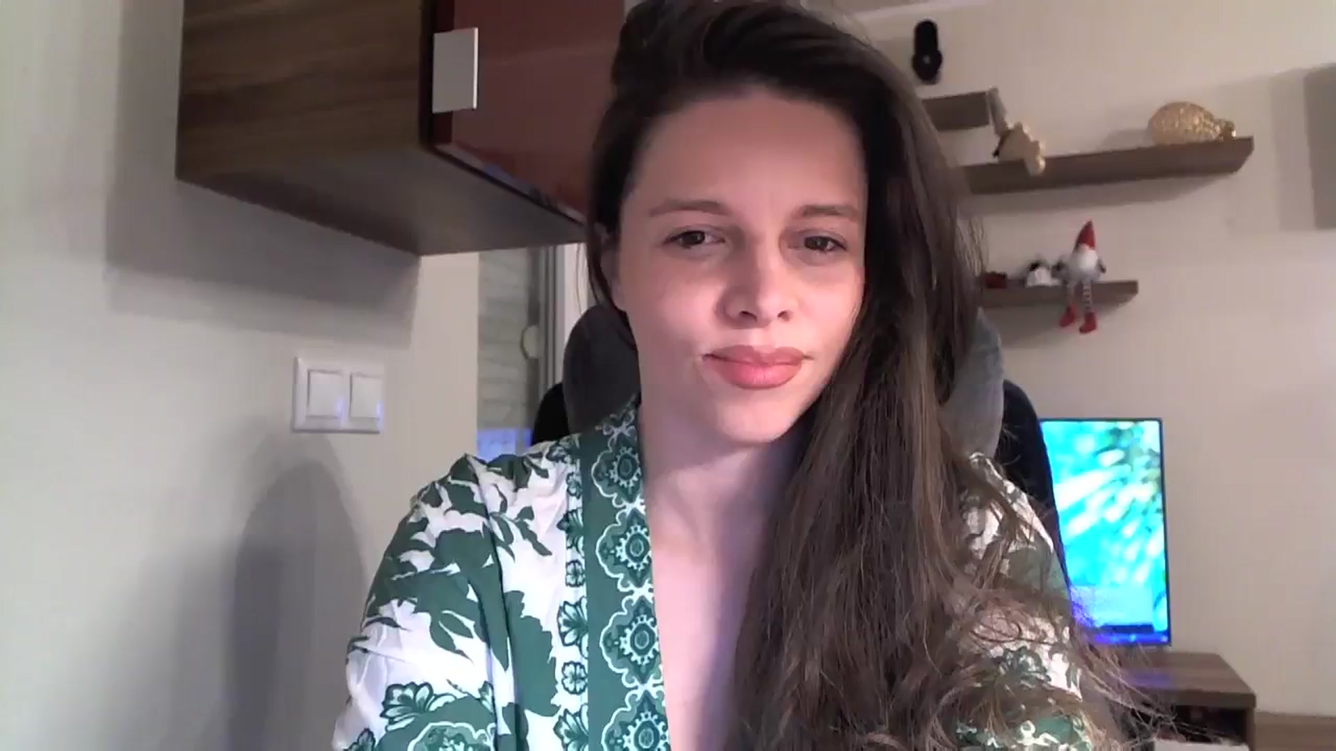 Gallery image thumbnail from Heaven_hot's myfreecams stream on, 12/03/2024, 17:21 image 12 of 20