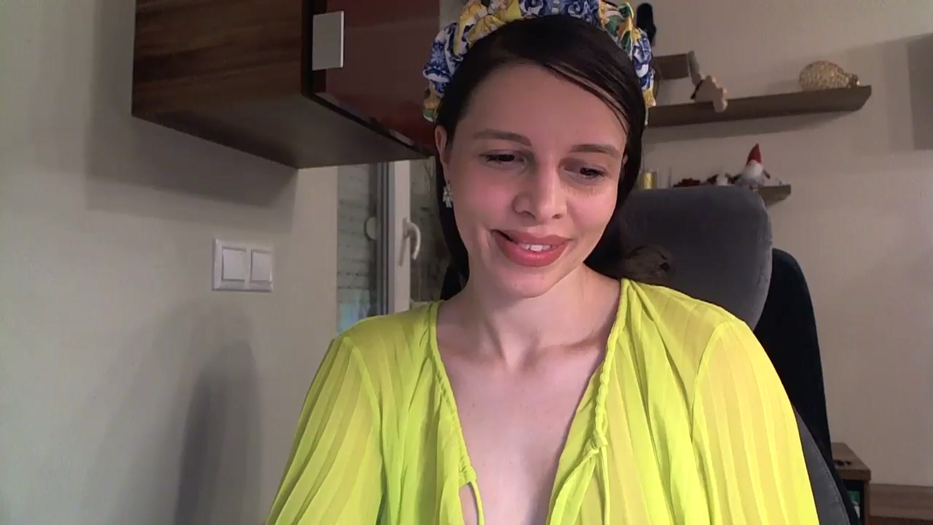 Gallery image thumbnail from Heaven_hot's myfreecams stream on, 12/05/2024, 17:02 image 12 of 20