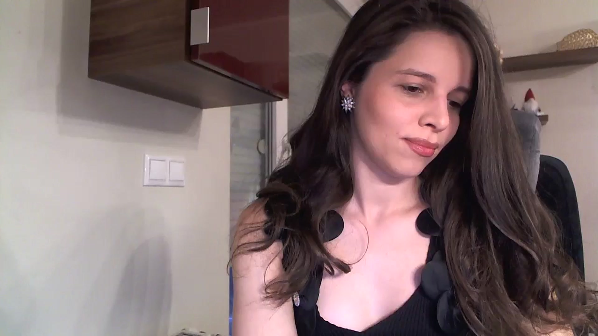 Gallery image thumbnail from Heaven_hot's myfreecams stream on, 12/11/2024, 14:52 image 4 of 20