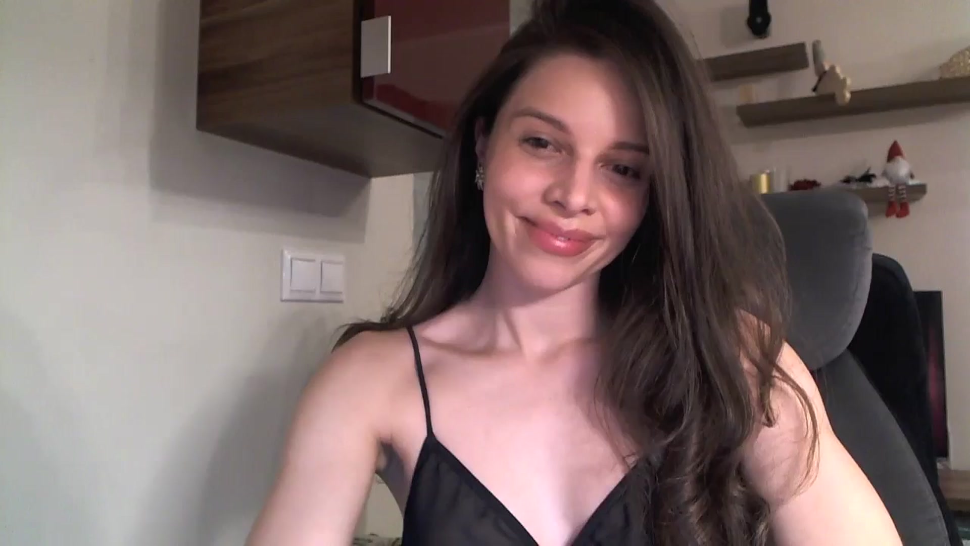 Gallery image thumbnail from Heaven_hot's myfreecams stream on, 12/11/2024, 15:26 image 4 of 20