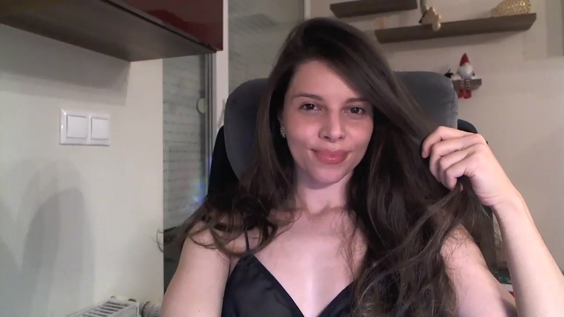 Gallery image thumbnail from Heaven_hot's myfreecams stream on, 12/11/2024, 15:26 image 17 of 20