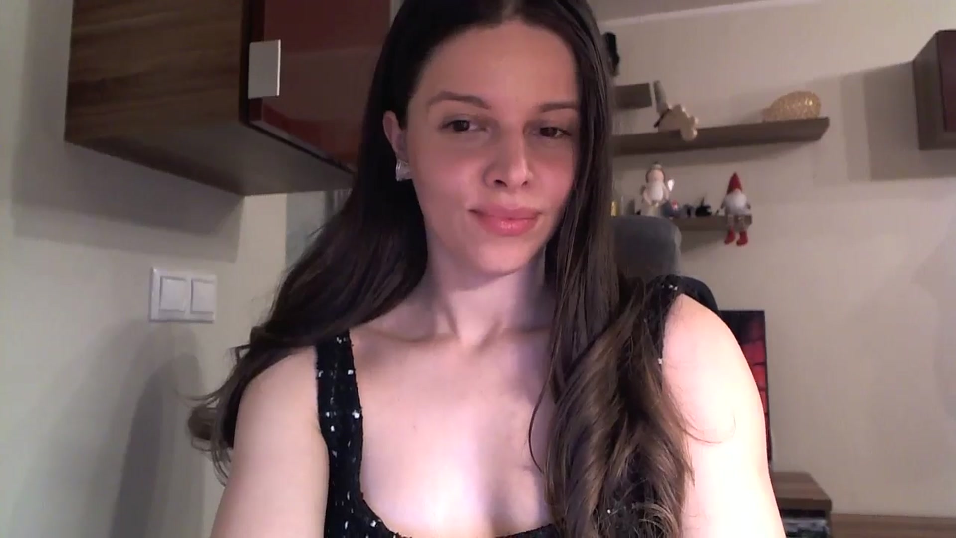 Gallery image thumbnail from Heaven_hot's myfreecams stream on, 12/14/2024, 13:32 image 11 of 20