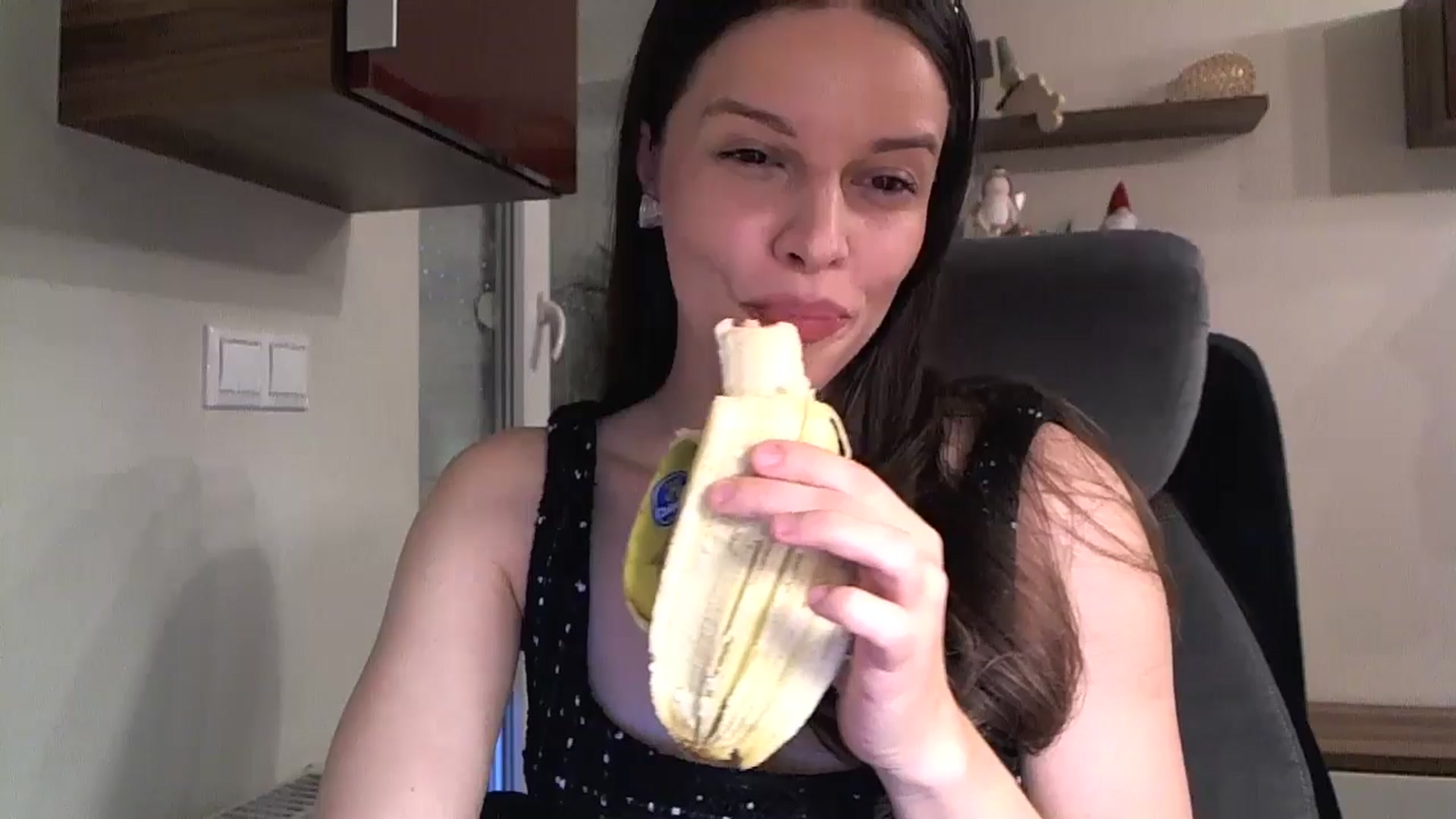 Gallery image thumbnail from Heaven_hot's myfreecams stream on, 12/14/2024, 13:32 image 7 of 20