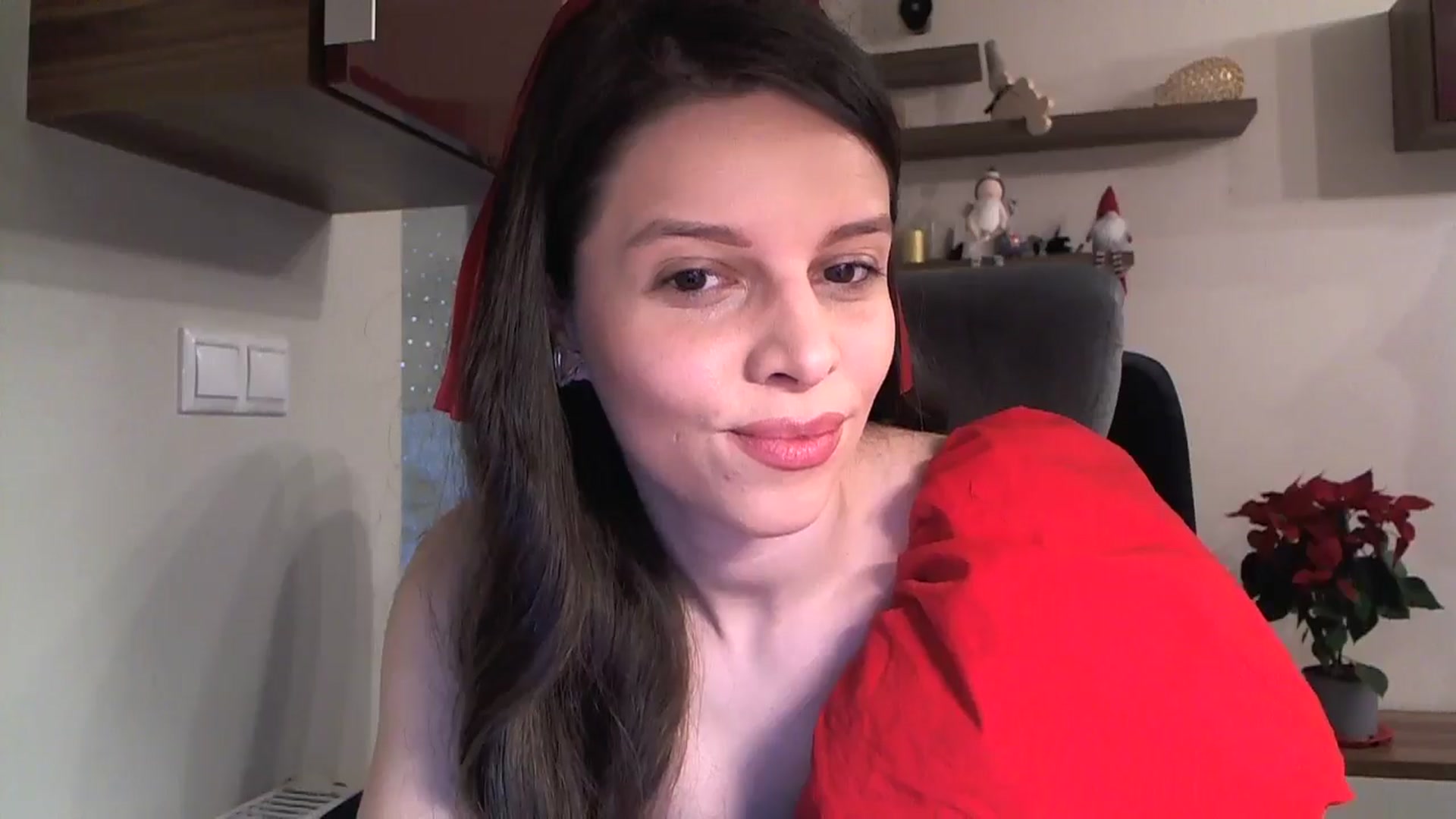 Gallery image thumbnail from Heaven_hot's myfreecams stream on, 12/15/2024, 13:31 image 4 of 20