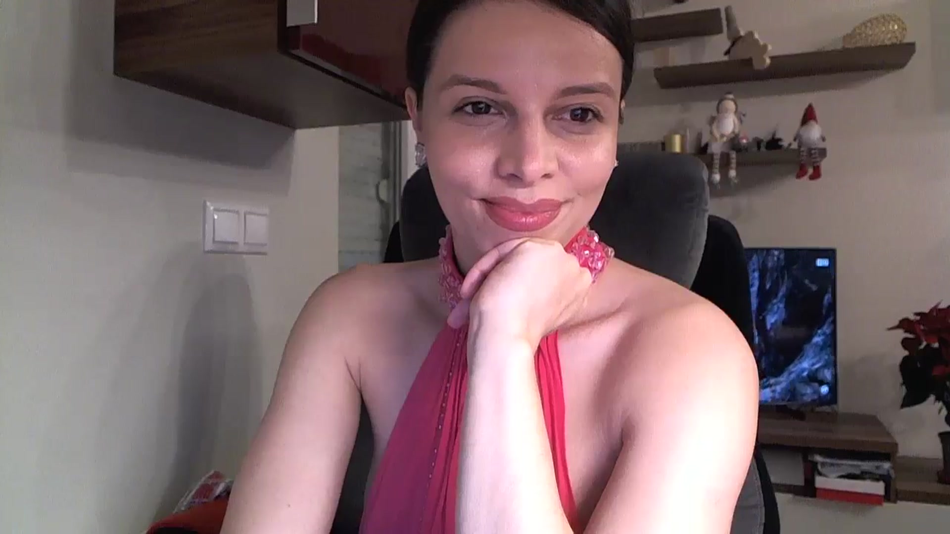 Gallery image thumbnail from Heaven_hot's myfreecams stream on, 12/15/2024, 15:16 image 17 of 20
