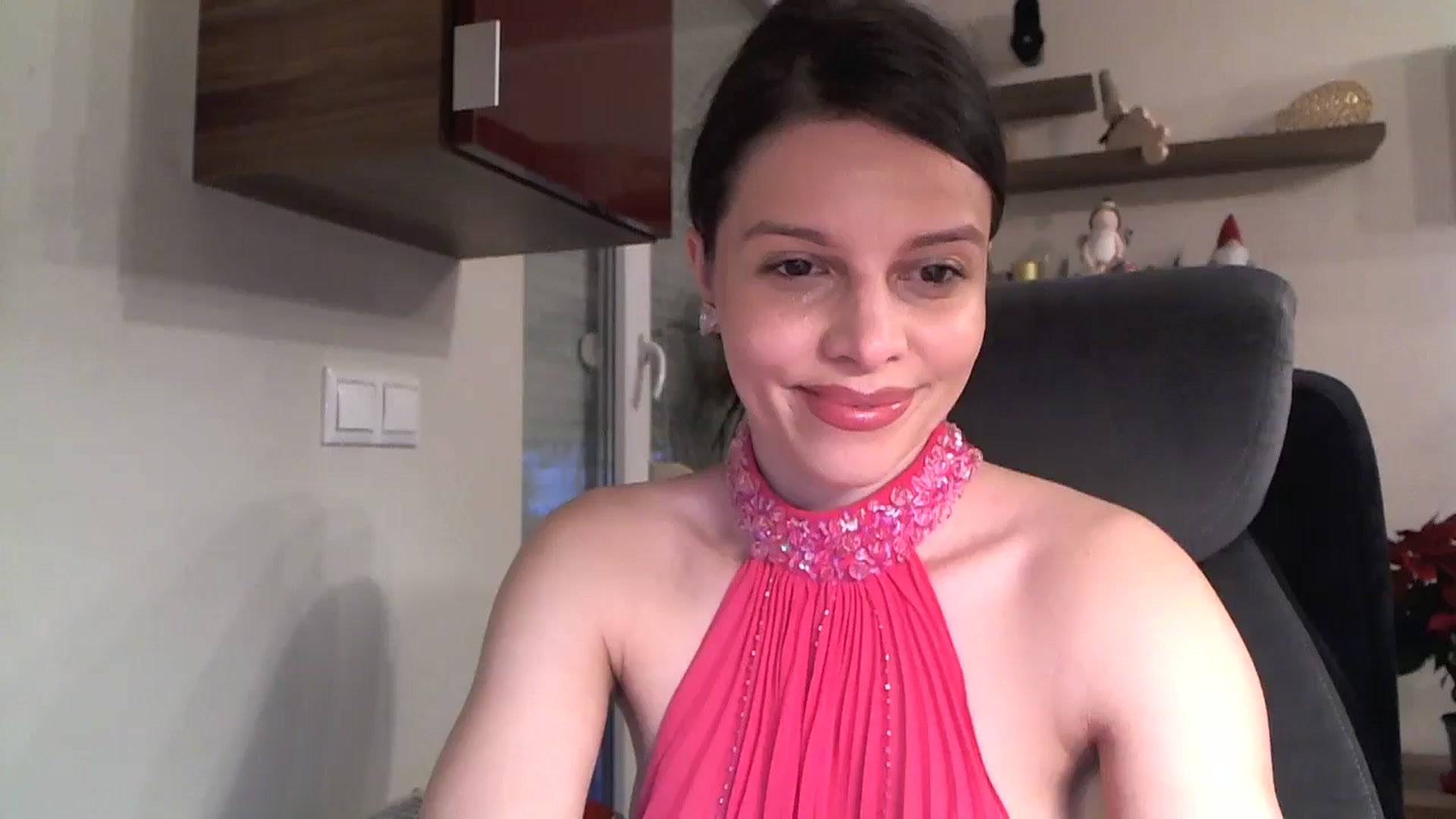 Gallery image thumbnail from Heaven_hot's myfreecams stream on, 12/15/2024, 15:16 image 12 of 20