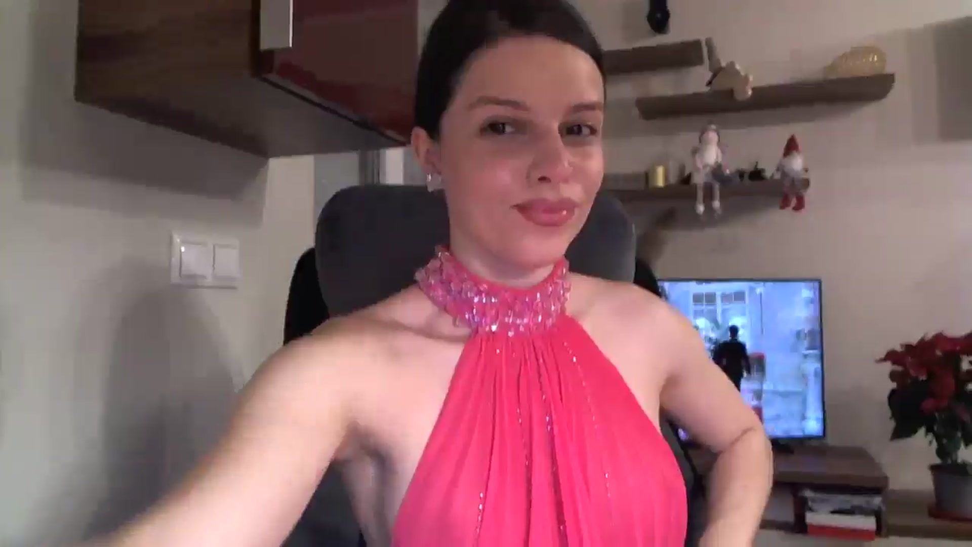 Gallery image thumbnail from Heaven_hot's myfreecams stream on, 12/15/2024, 15:16 image 5 of 20