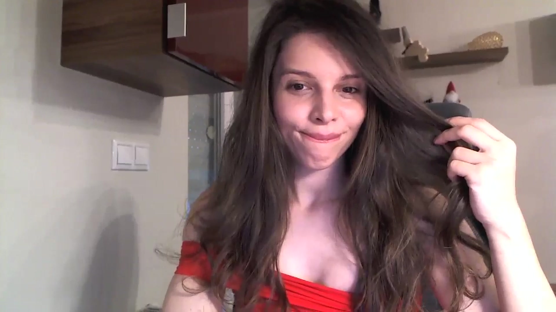 Gallery image thumbnail from Heaven_hot's myfreecams stream on, 12/18/2024, 14:37 image 18 of 20
