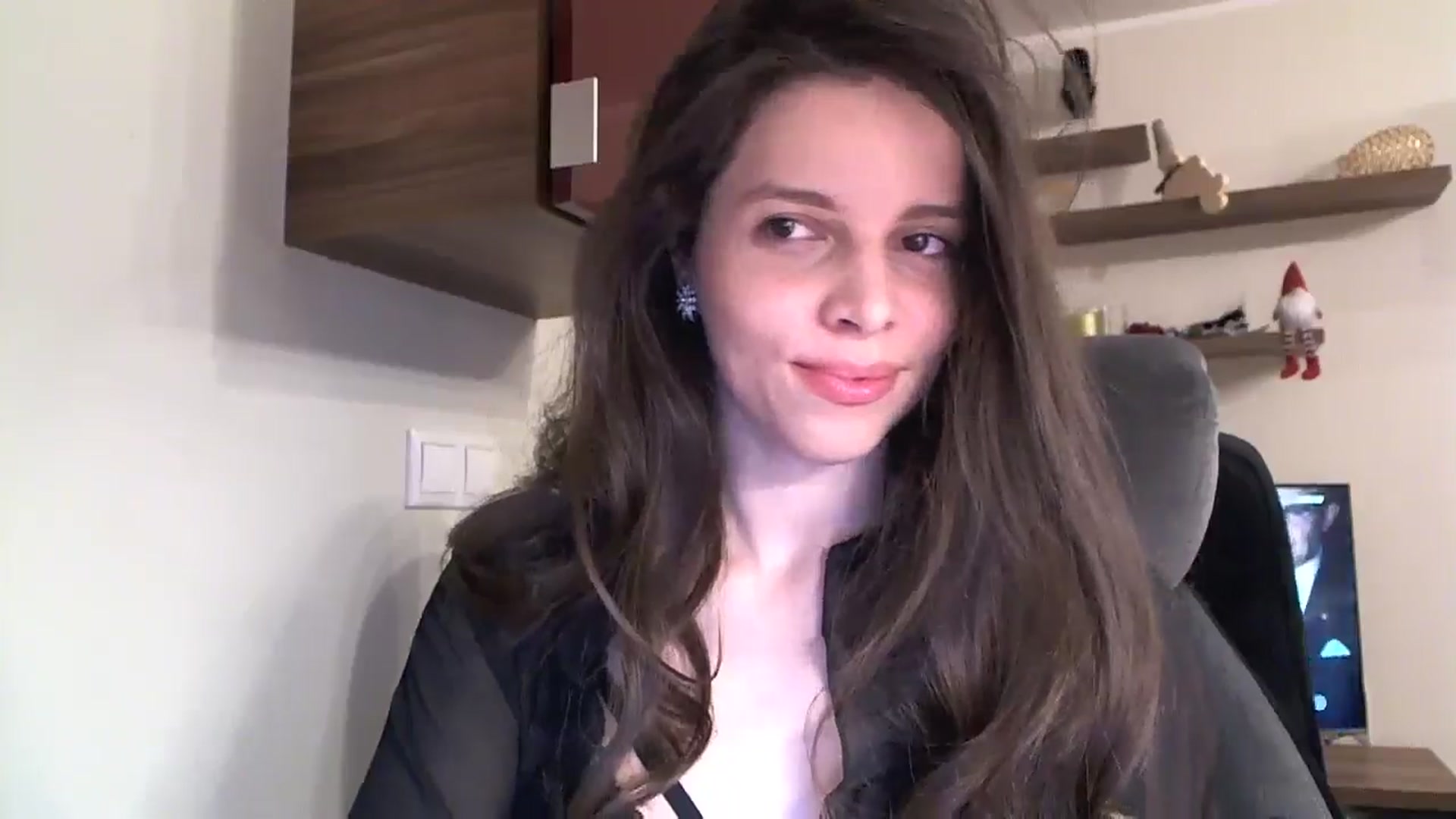 Gallery image thumbnail from Heaven_hot's myfreecams stream on, 12/19/2024, 17:38 image 18 of 20
