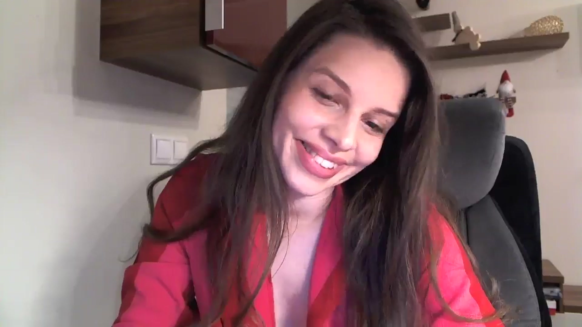 Gallery image thumbnail from Heaven_hot's myfreecams stream on, 12/21/2024, 15:49 image 7 of 20
