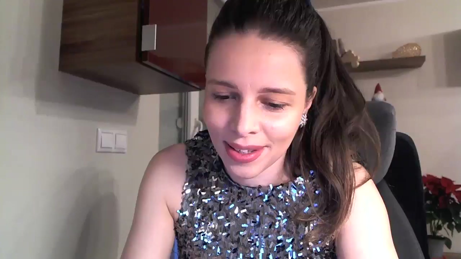 Gallery image thumbnail from Heaven_hot's myfreecams stream on, 12/26/2024, 15:30 image 10 of 20