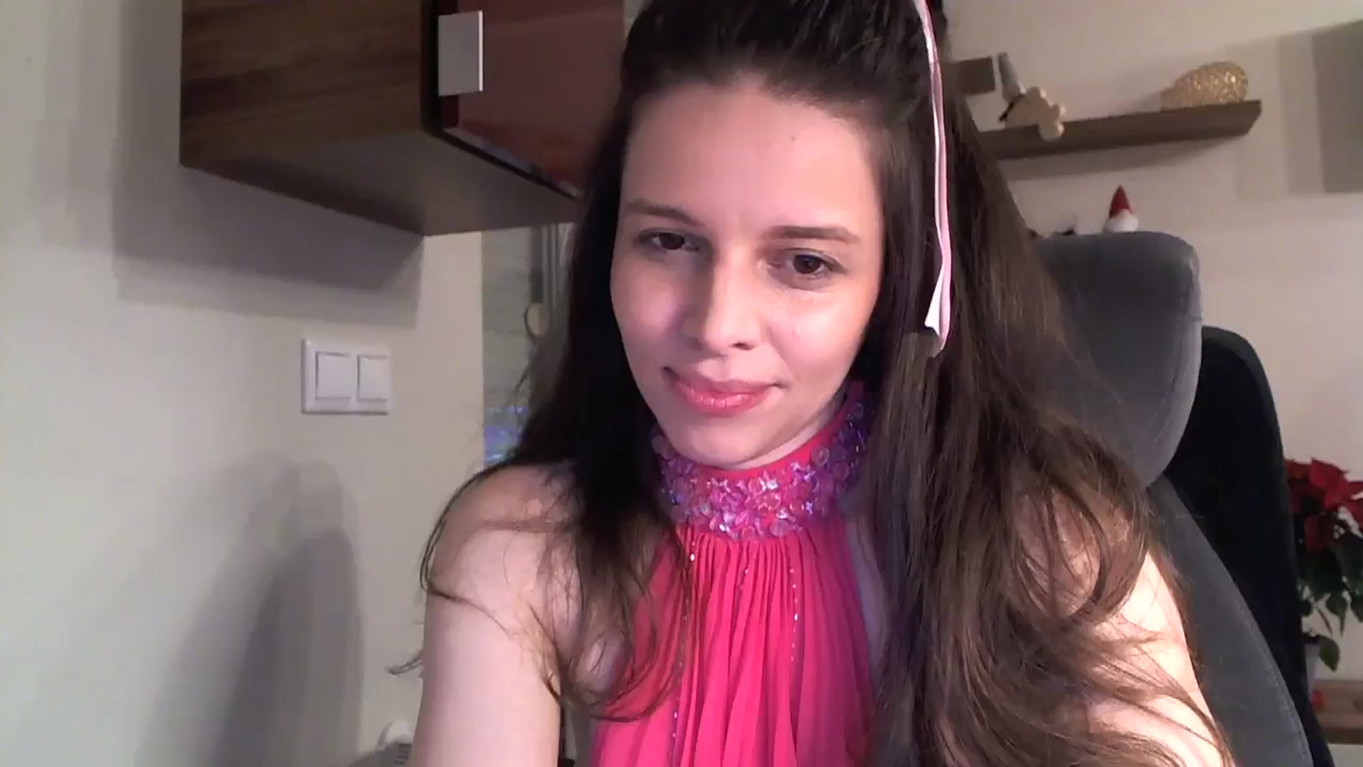 Gallery image thumbnail from Heaven_hot's myfreecams stream on, 12/27/2024, 17:20 image 12 of 20