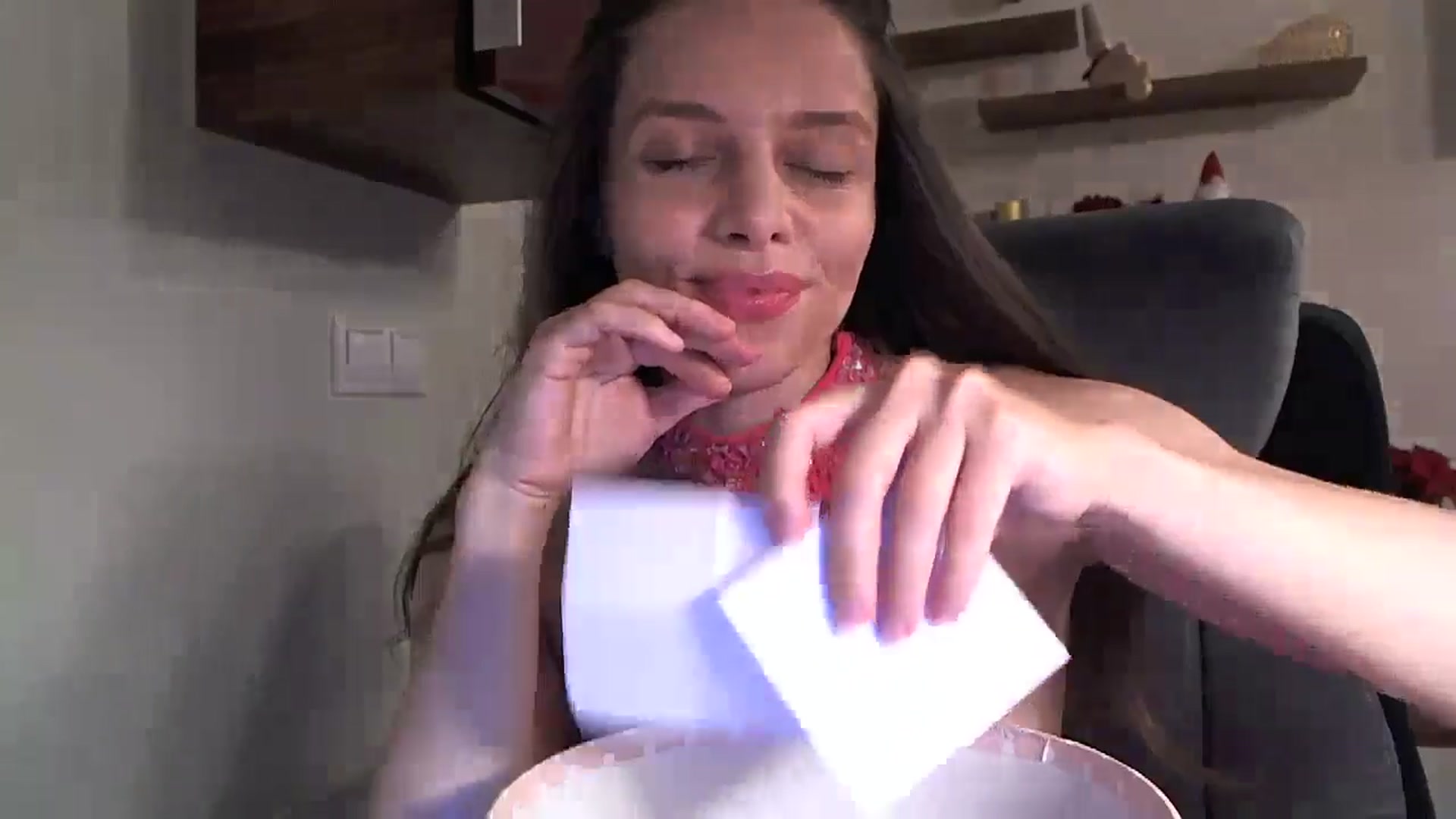 Gallery image thumbnail from Heaven_hot's myfreecams stream on, 12/27/2024, 17:20 image 3 of 20