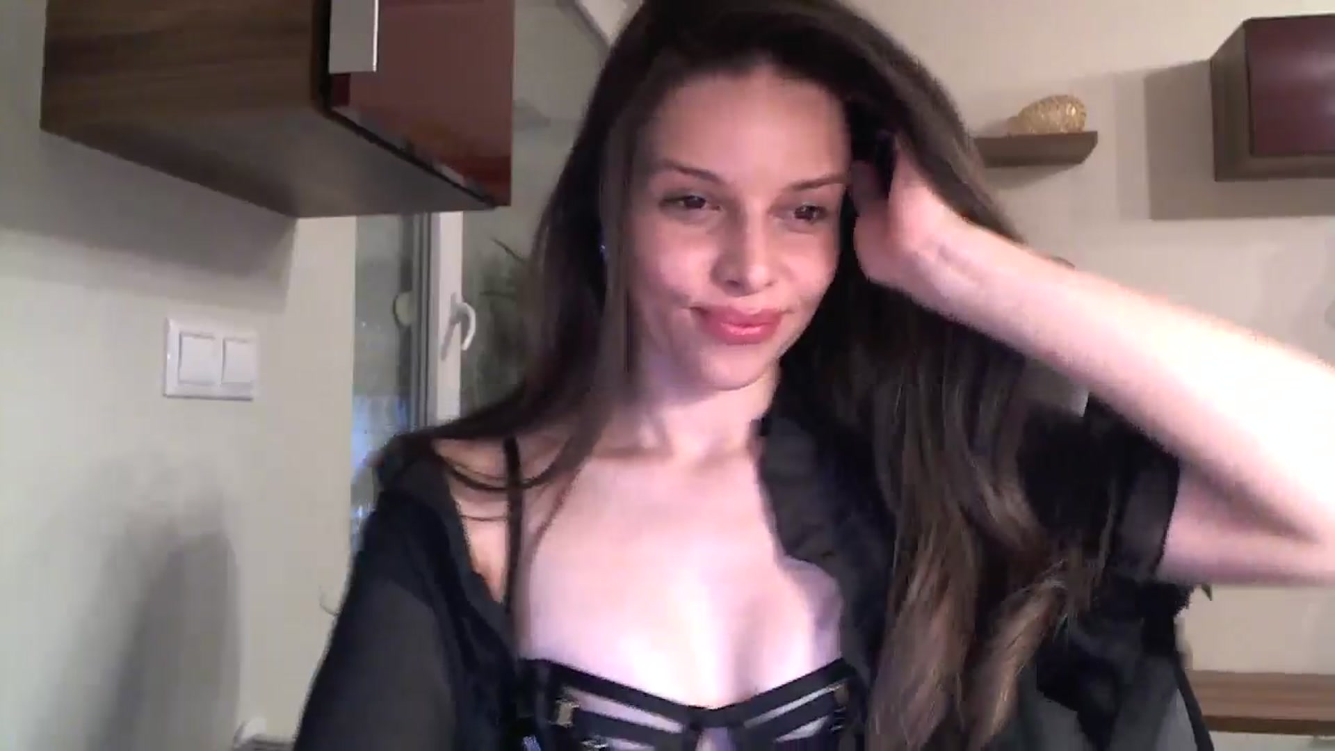 Gallery image thumbnail from Heaven_hot's myfreecams stream on, 12/28/2024, 15:50 image 4 of 20