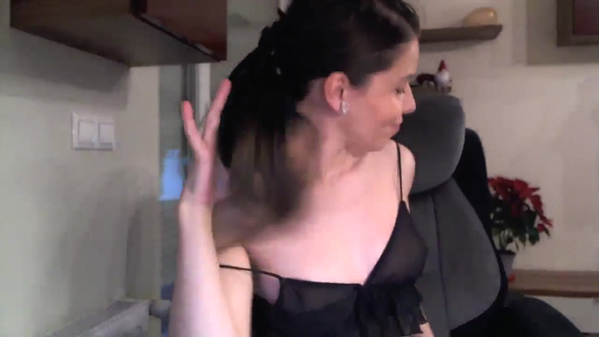 Gallery image thumbnail from Heaven_hot's myfreecams stream on, 12/29/2024, 15:25 image 2 of 20