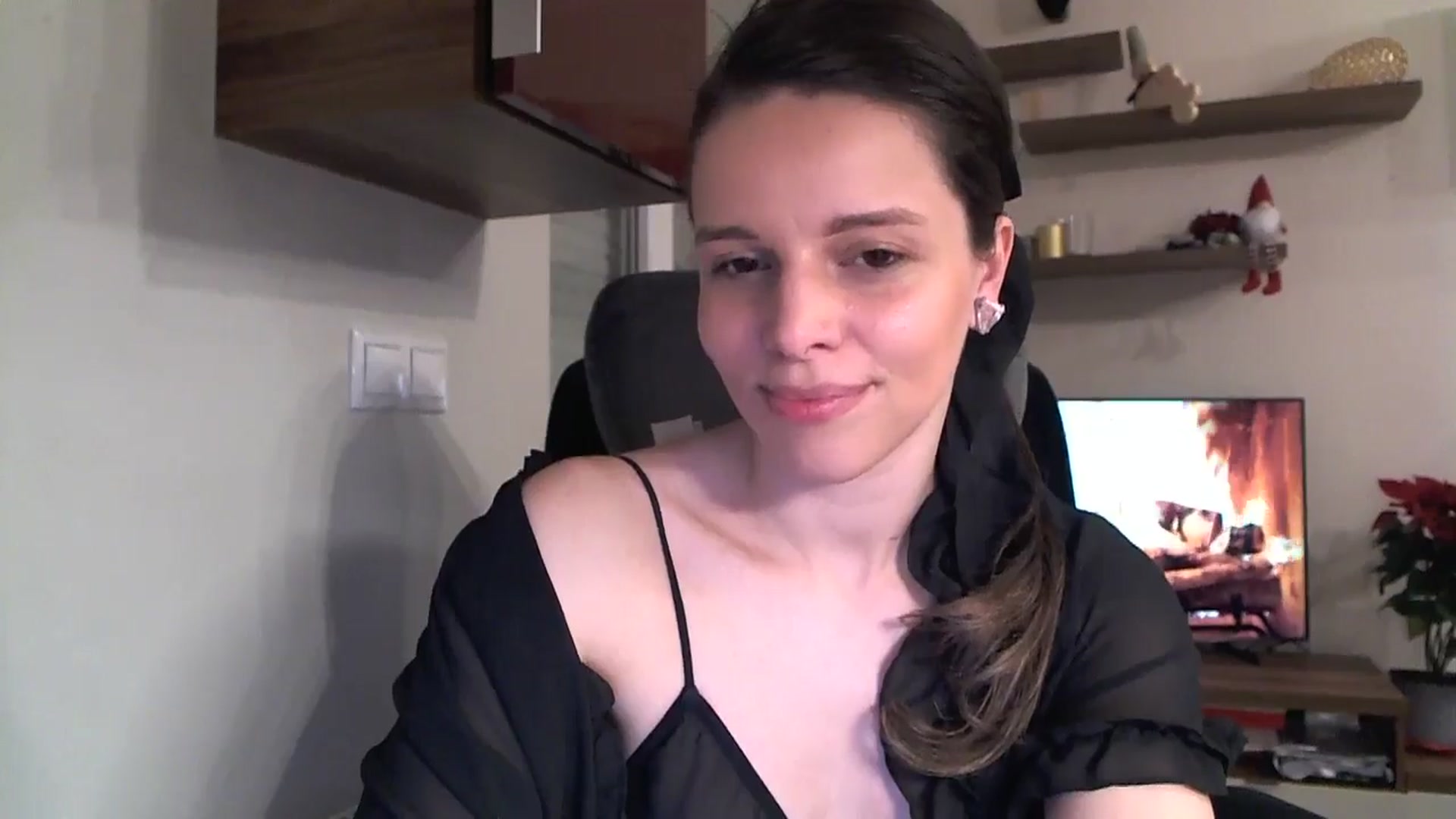 Gallery image thumbnail from Heaven_hot's myfreecams stream on, 12/29/2024, 15:25 image 13 of 20