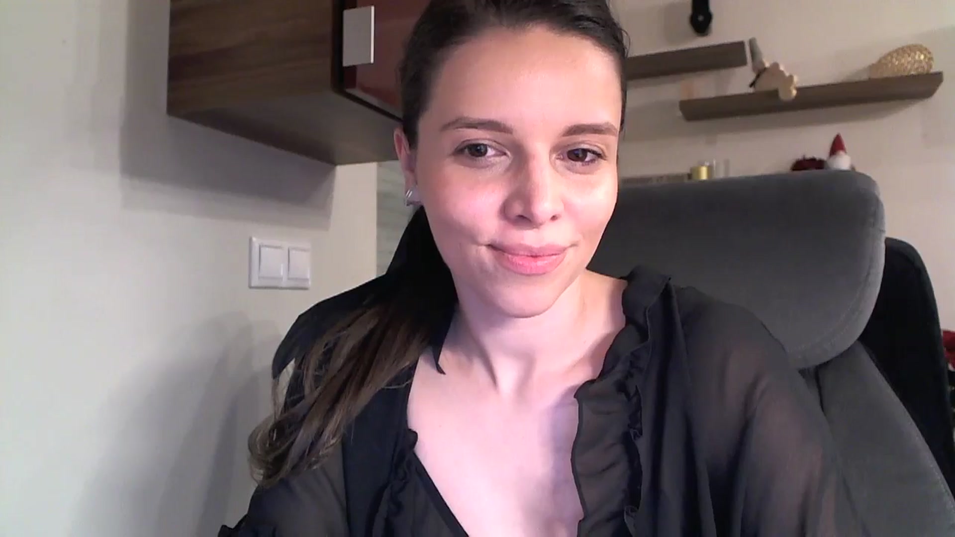 Gallery image thumbnail from Heaven_hot's myfreecams stream on, 12/29/2024, 15:25 image 17 of 20