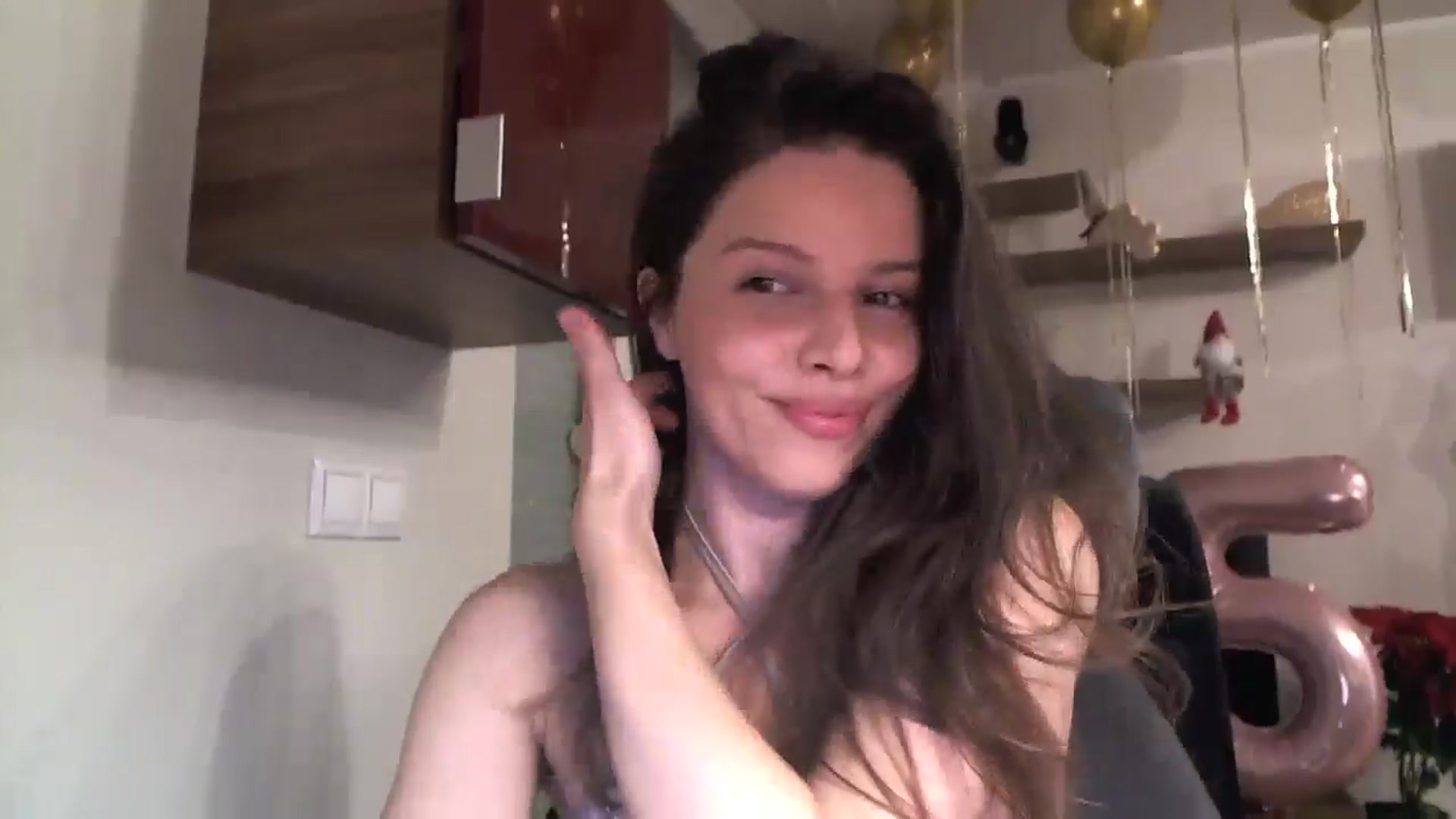 Gallery image thumbnail from Heaven_hot's myfreecams stream on, 12/31/2024, 15:07 image 14 of 20